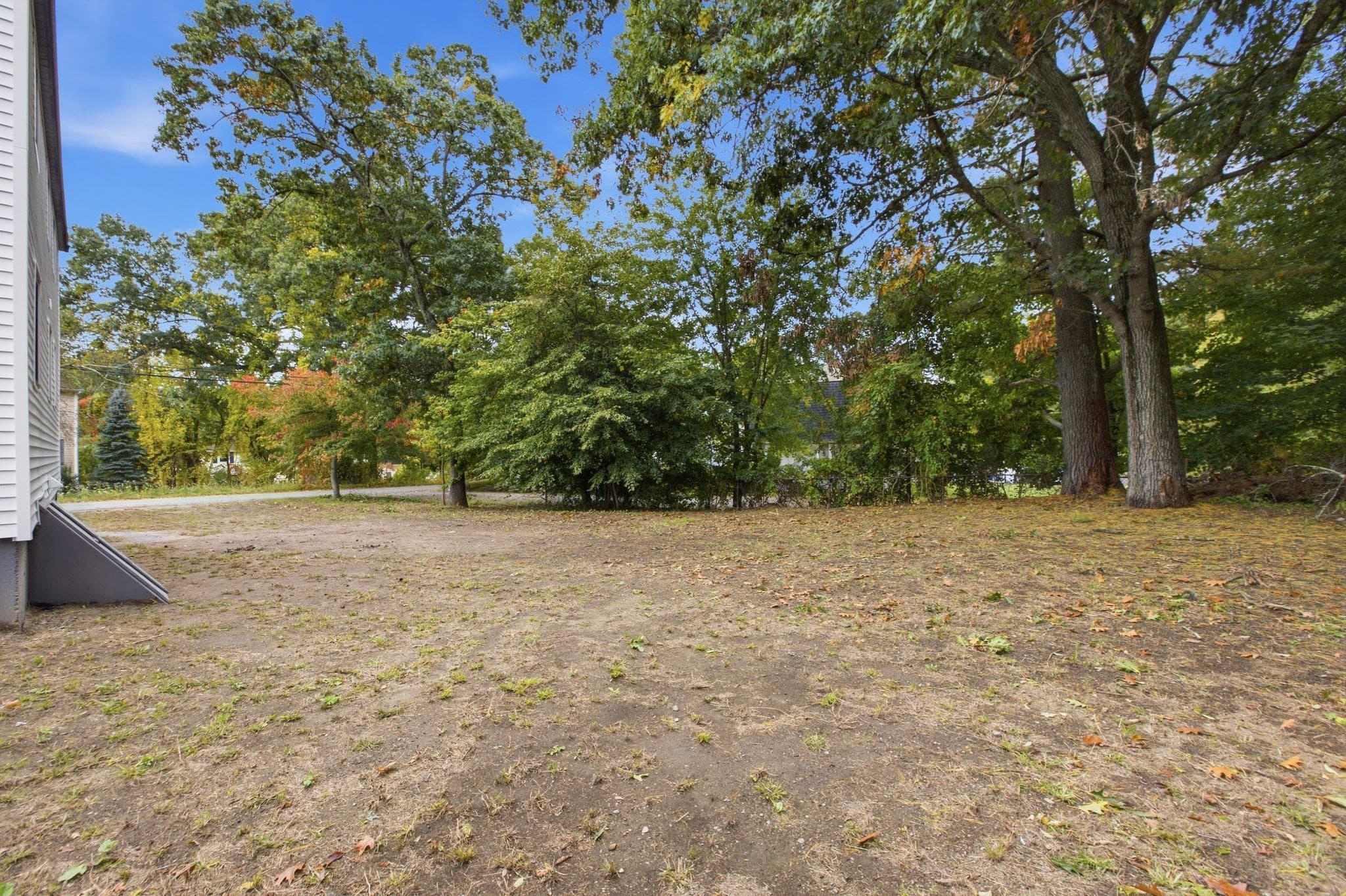 Single Family Residence at 245 Nashua Rd, Billerica MA 01821, Billerica, photo 12 of 16