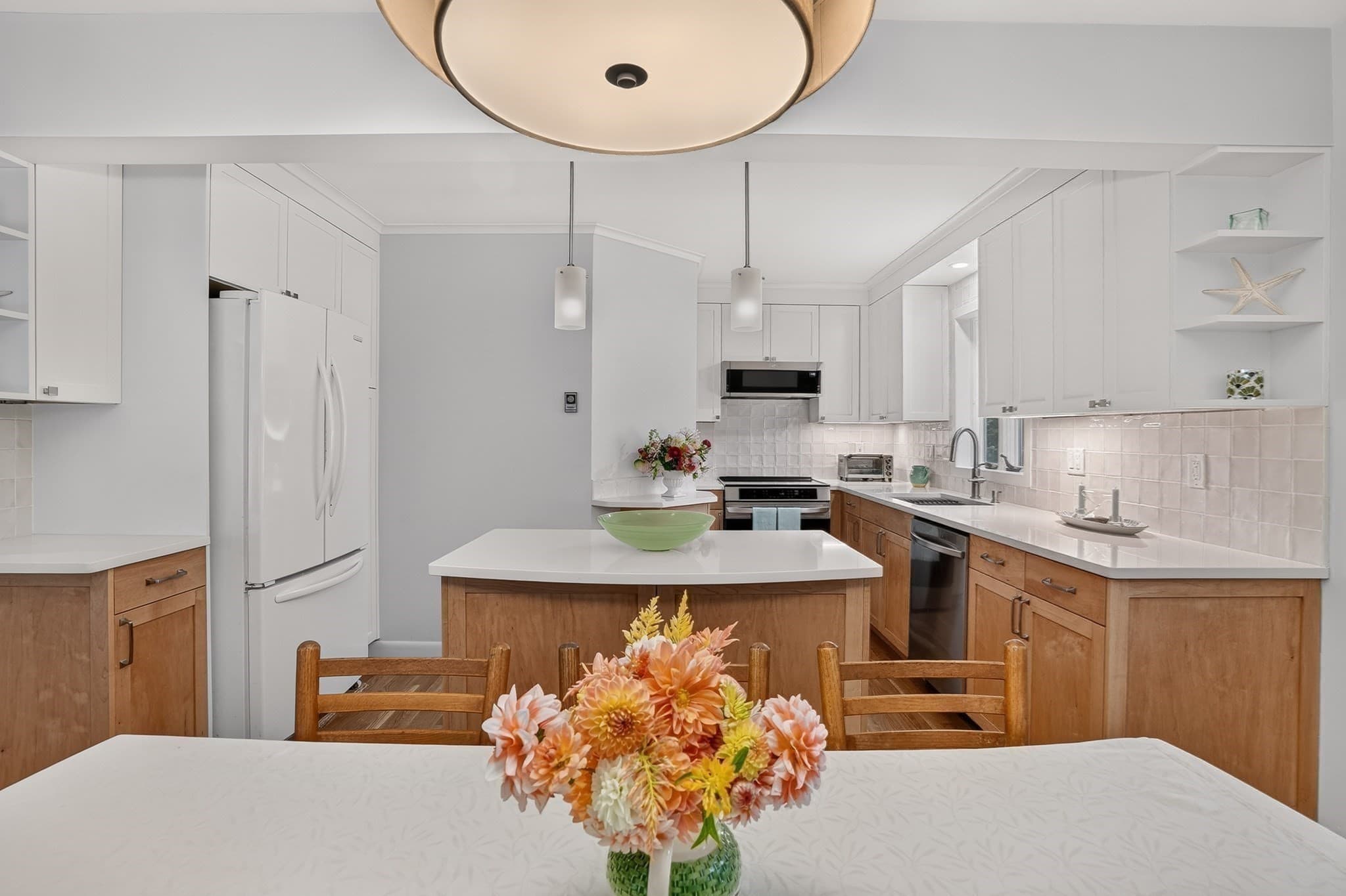 Single Family Residence at 42 Bold Meadow Road, Edgartown MA 02539, Edgartown, photo 16 of 41