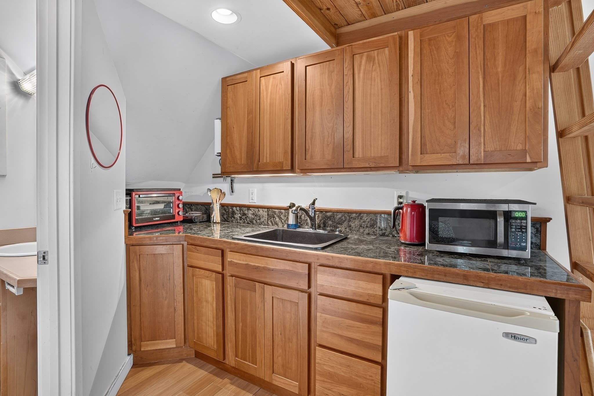 Single Family Residence at 42 Bold Meadow Road, Edgartown MA 02539, Edgartown, photo 32 of 41