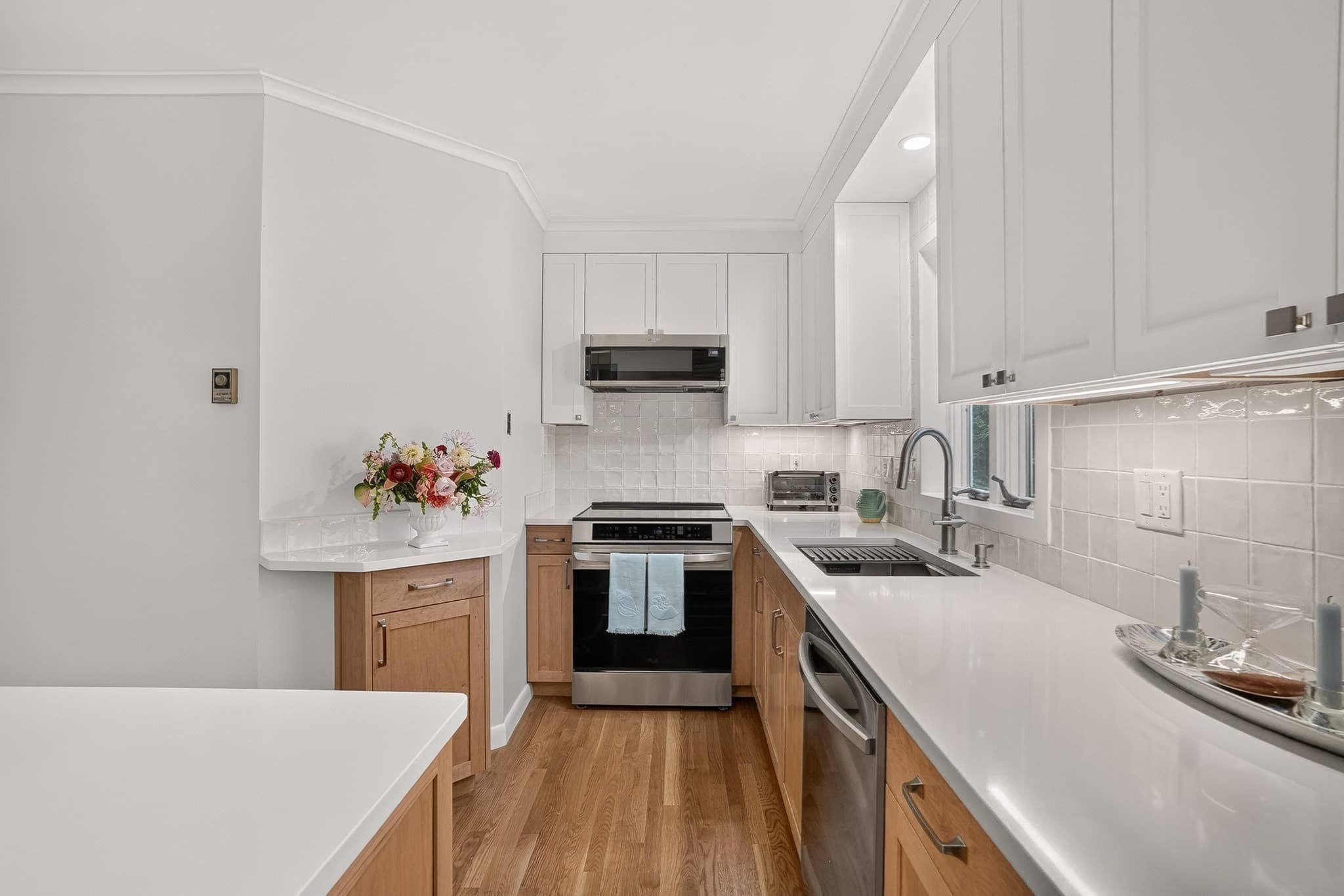 Single Family Residence at 42 Bold Meadow Road, Edgartown MA 02539, Edgartown, photo 18 of 41