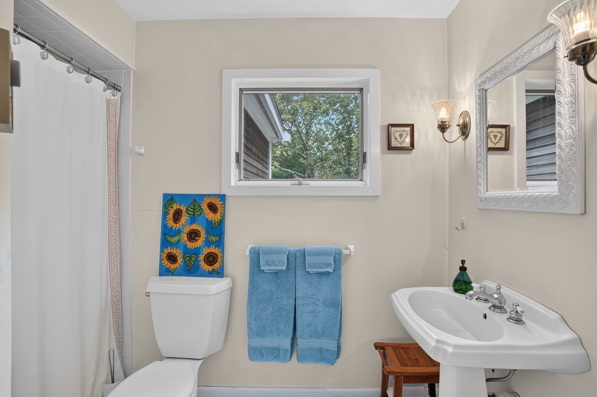 Single Family Residence at 42 Bold Meadow Road, Edgartown MA 02539, Edgartown, photo 25 of 41