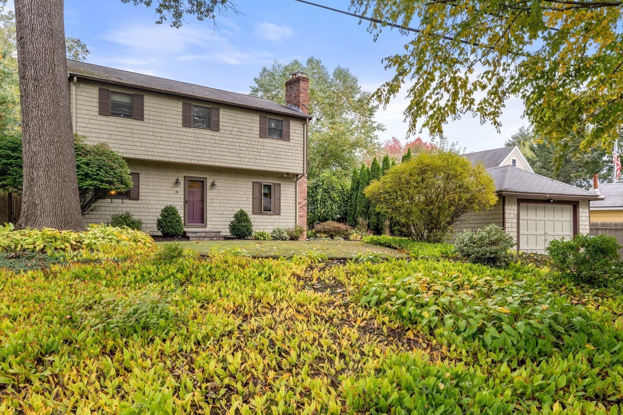 38 Hawthorne Rd, Wayland MA 01778