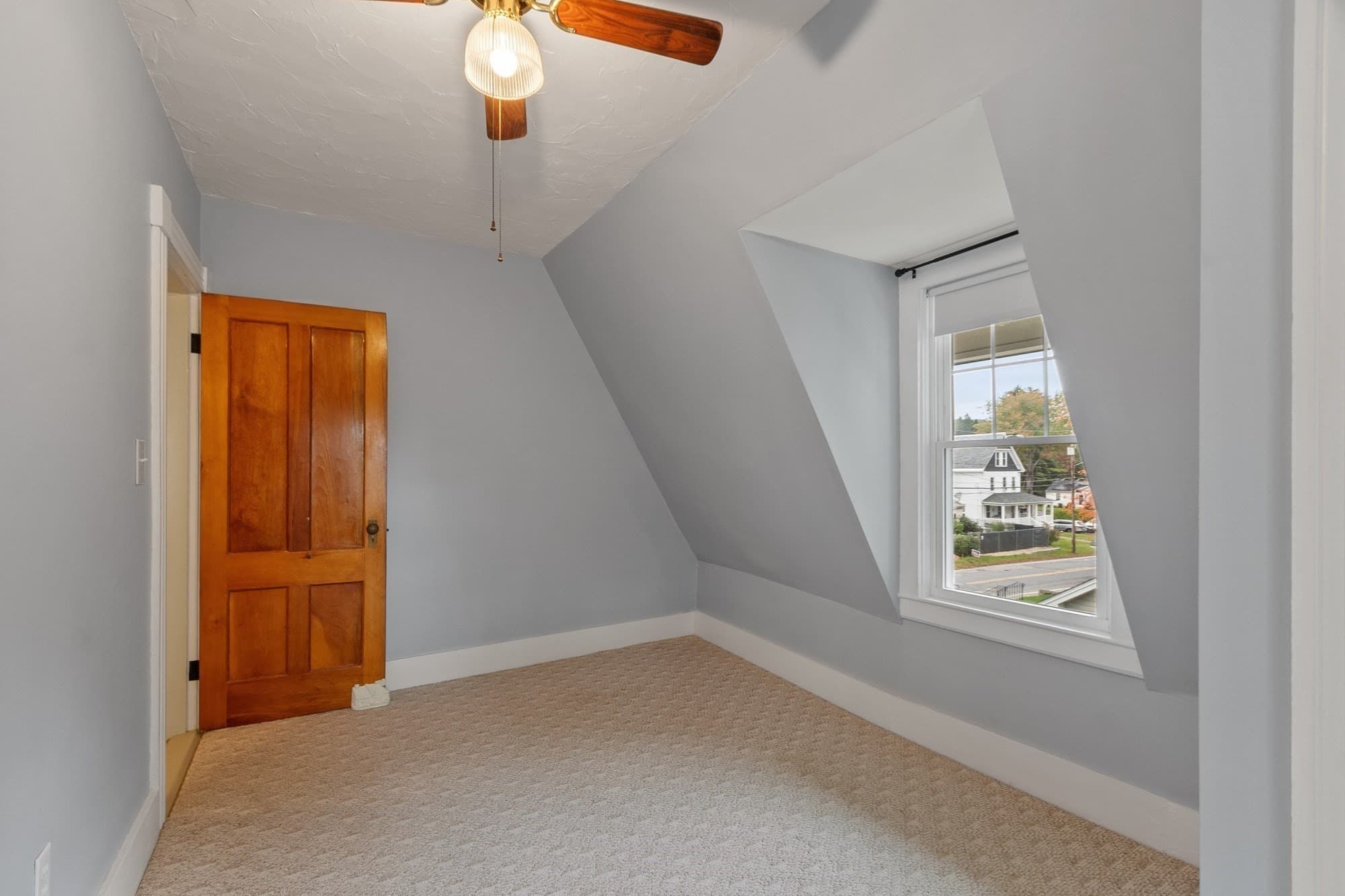 Single Family Residence at 525 North St, Fitchburg MA 01420, Fitchburg, photo 32 of 42
