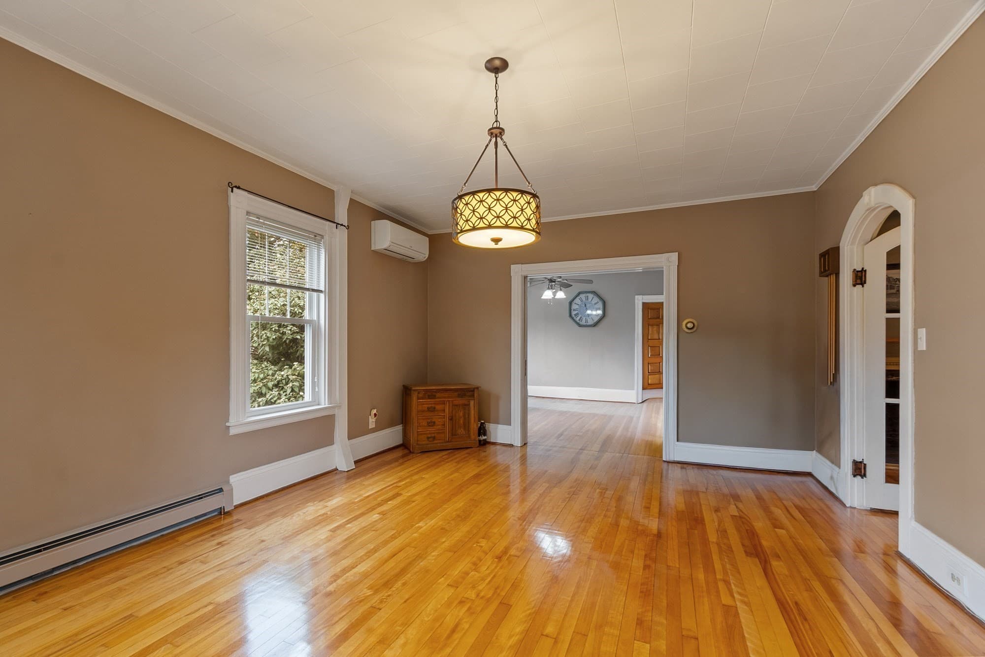 Single Family Residence at 525 North St, Fitchburg MA 01420, Fitchburg, photo 9 of 42