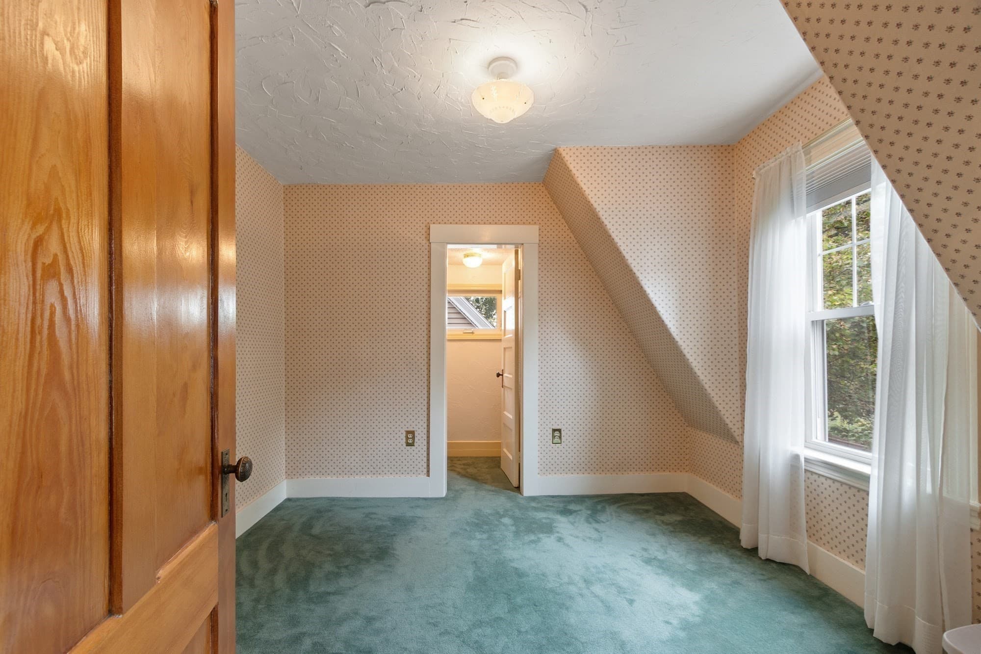 Single Family Residence at 525 North St, Fitchburg MA 01420, Fitchburg, photo 34 of 42