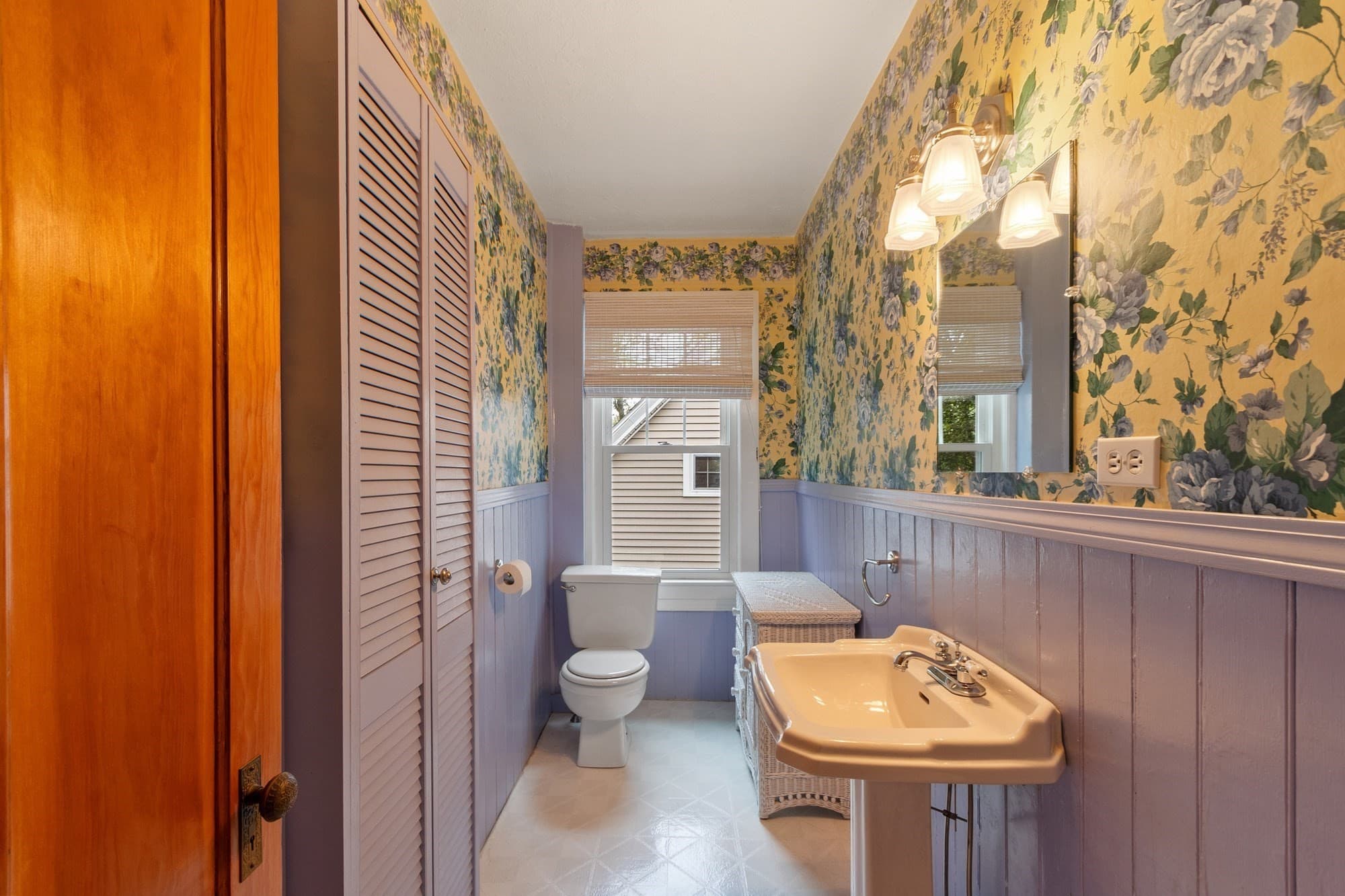 Single Family Residence at 525 North St, Fitchburg MA 01420, Fitchburg, photo 14 of 42