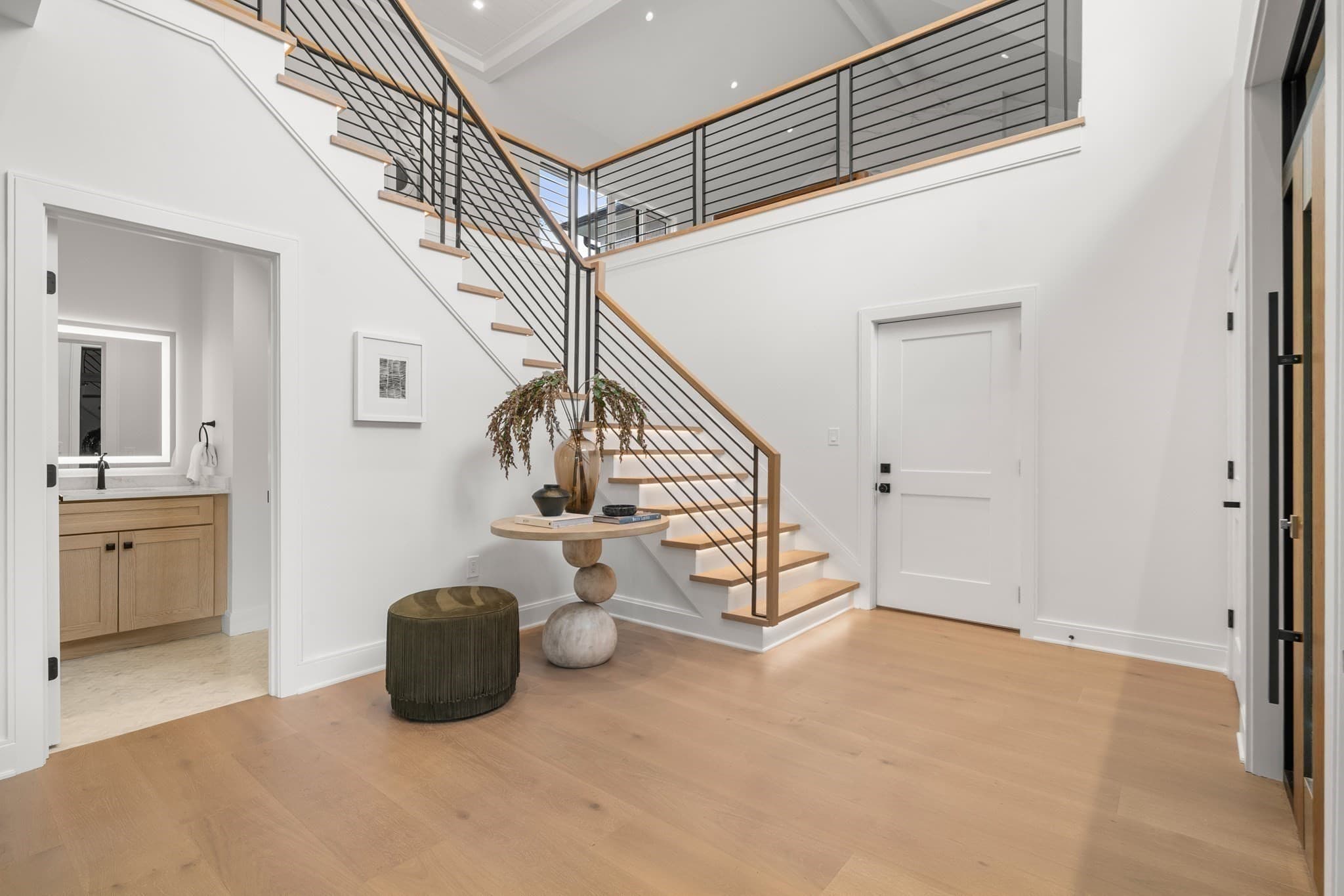Condominium at 24 Grapevine # A, Gloucester MA 01930, Gloucester, photo 25 of 42