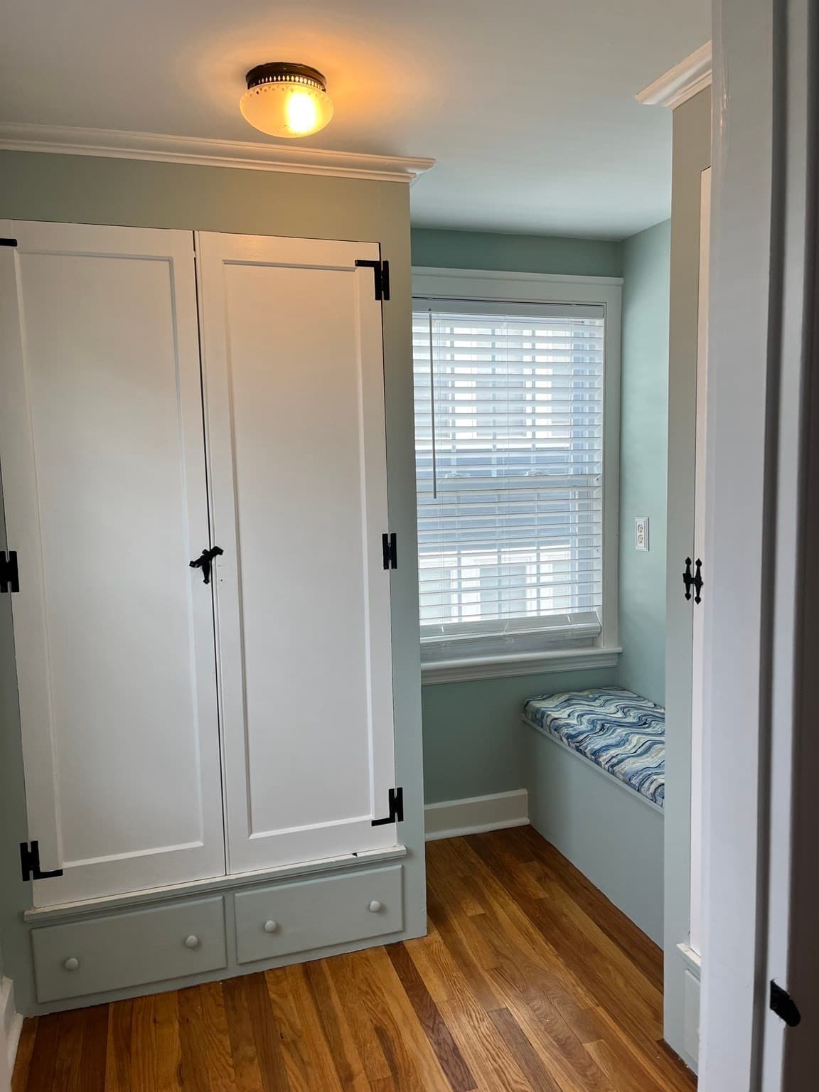 Single Family Residence at 412 Arnold St, New Bedford MA 02740, New Bedford, photo 22 of 42