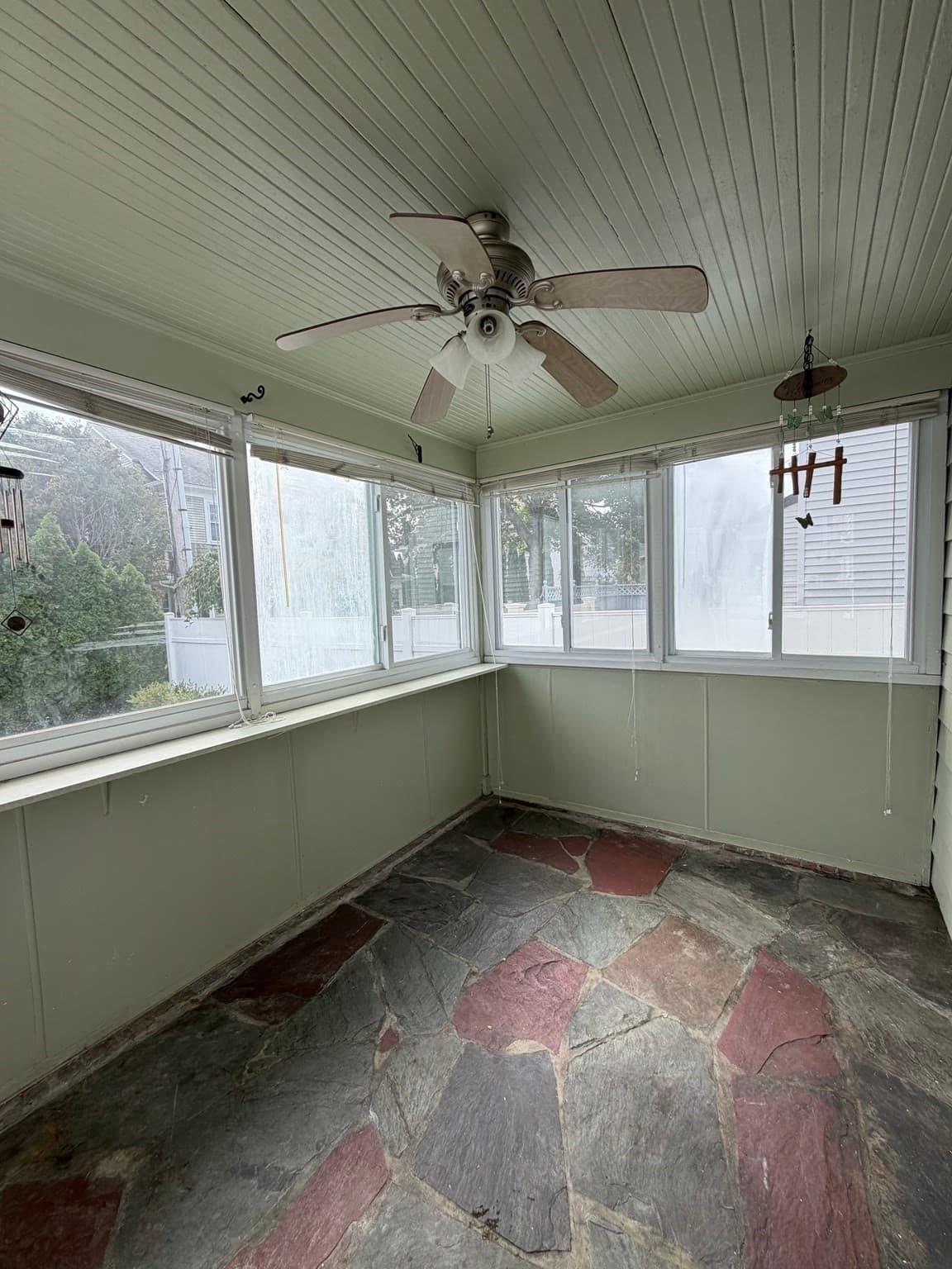 Single Family Residence at 412 Arnold St, New Bedford MA 02740, New Bedford, photo 37 of 42