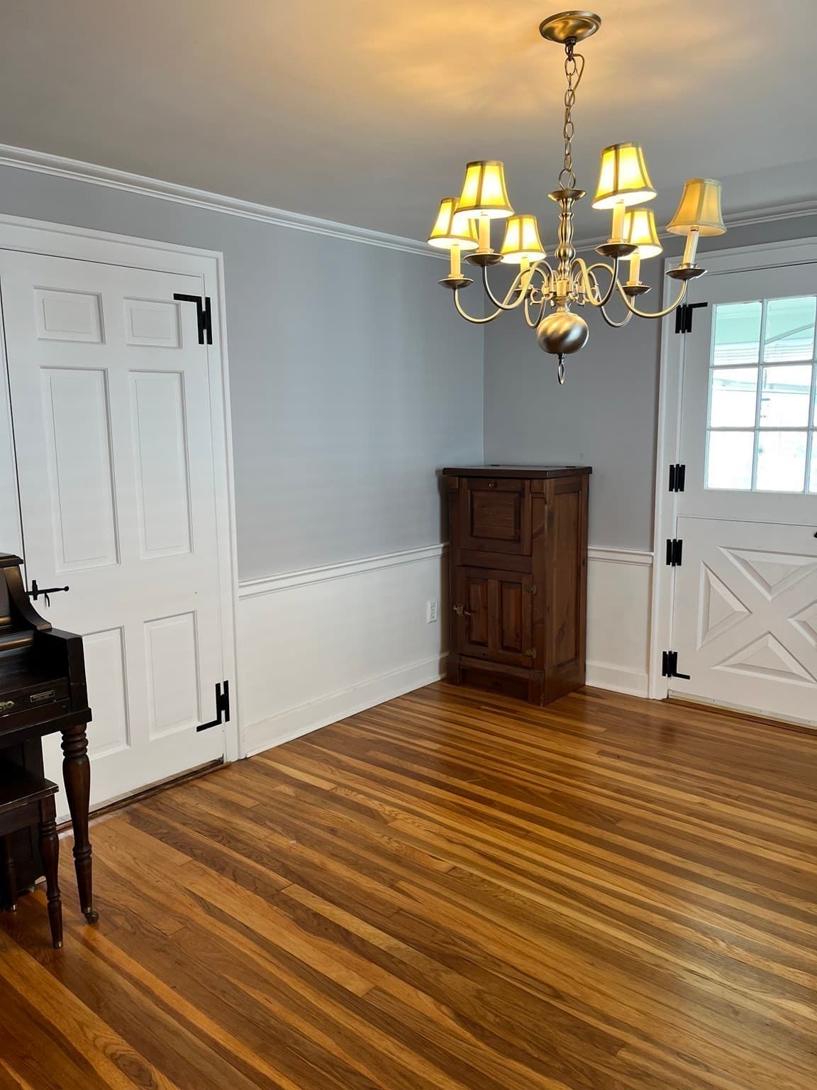 Single Family Residence at 412 Arnold St, New Bedford MA 02740, New Bedford, photo 11 of 42