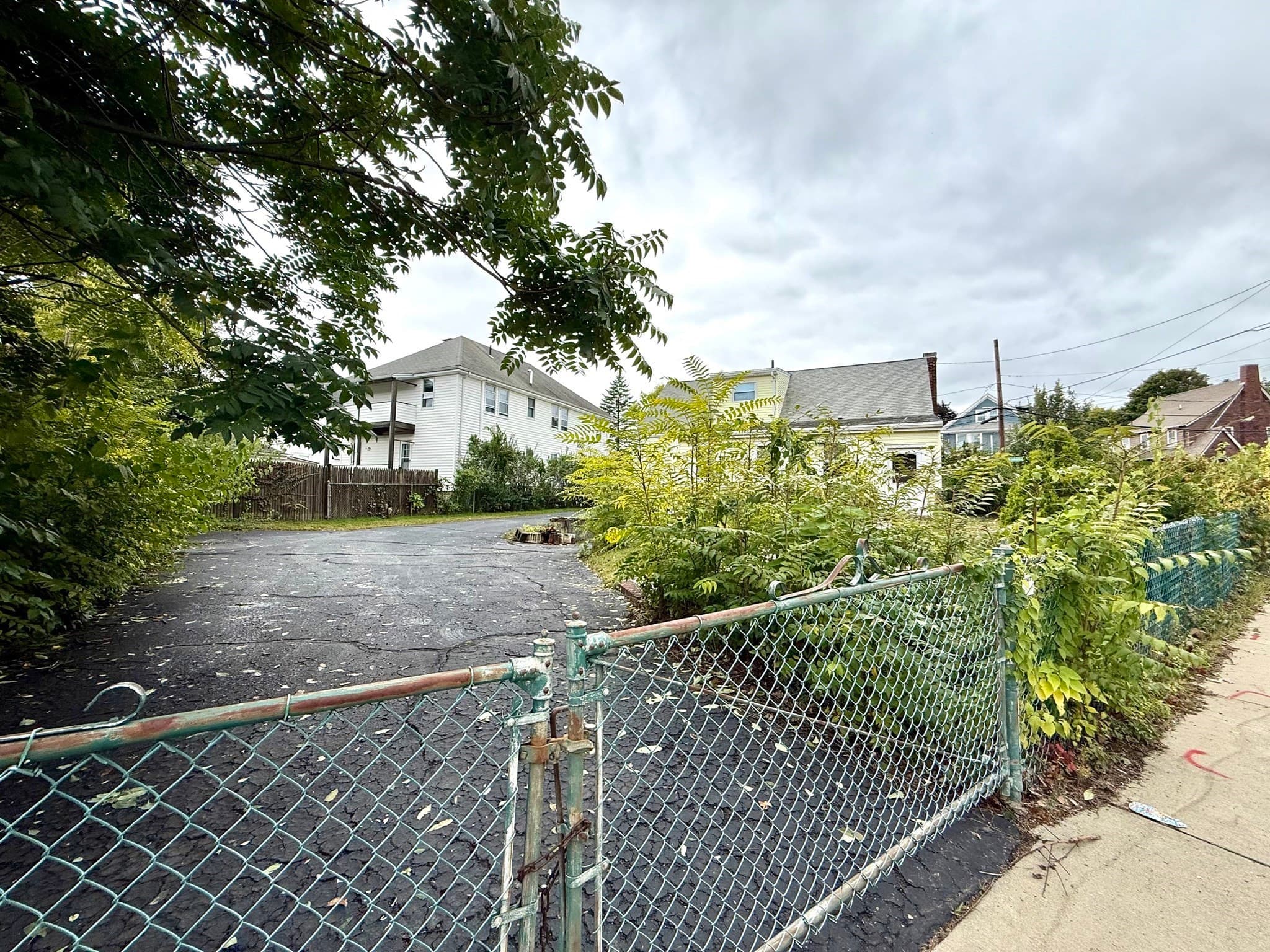 Single Family Residence at 19 Brookdale Rd, Arlington MA 02474, Arlington, photo 13 of 18
