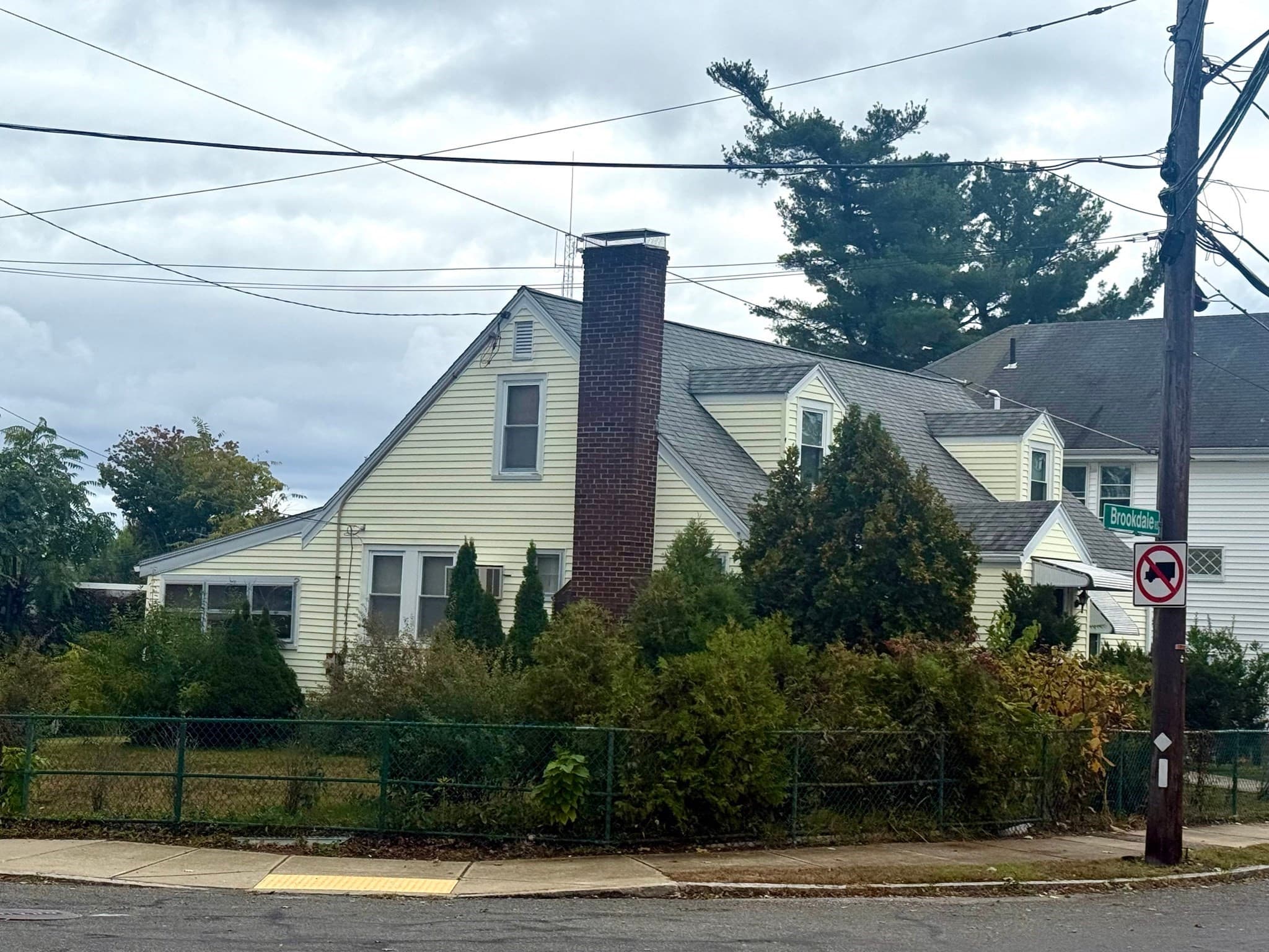 Single Family Residence at 19 Brookdale Rd, Arlington MA 02474, Arlington, photo 16 of 18