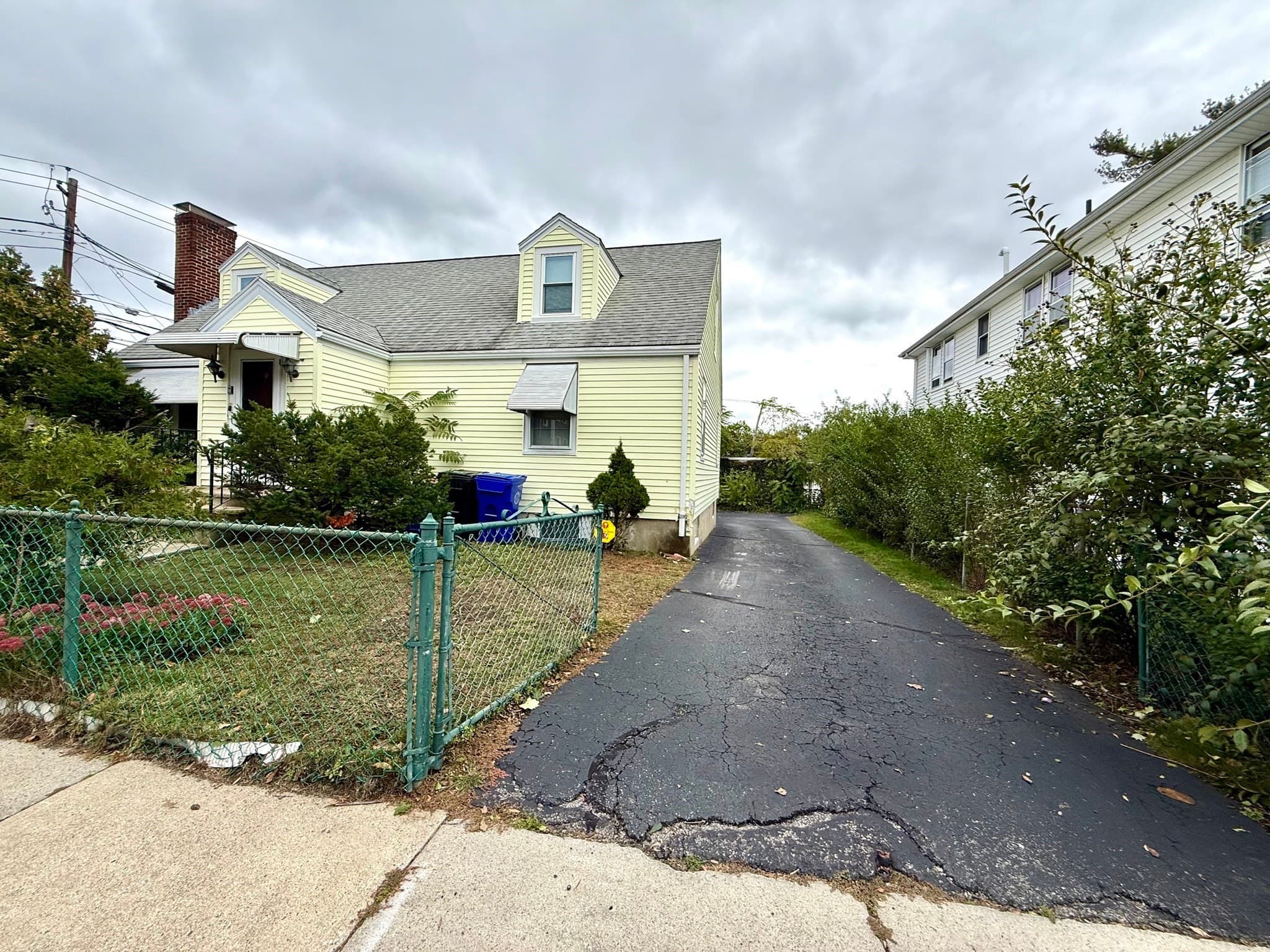 Single Family Residence at 19 Brookdale Rd, Arlington MA 02474, Arlington, photo 12 of 18