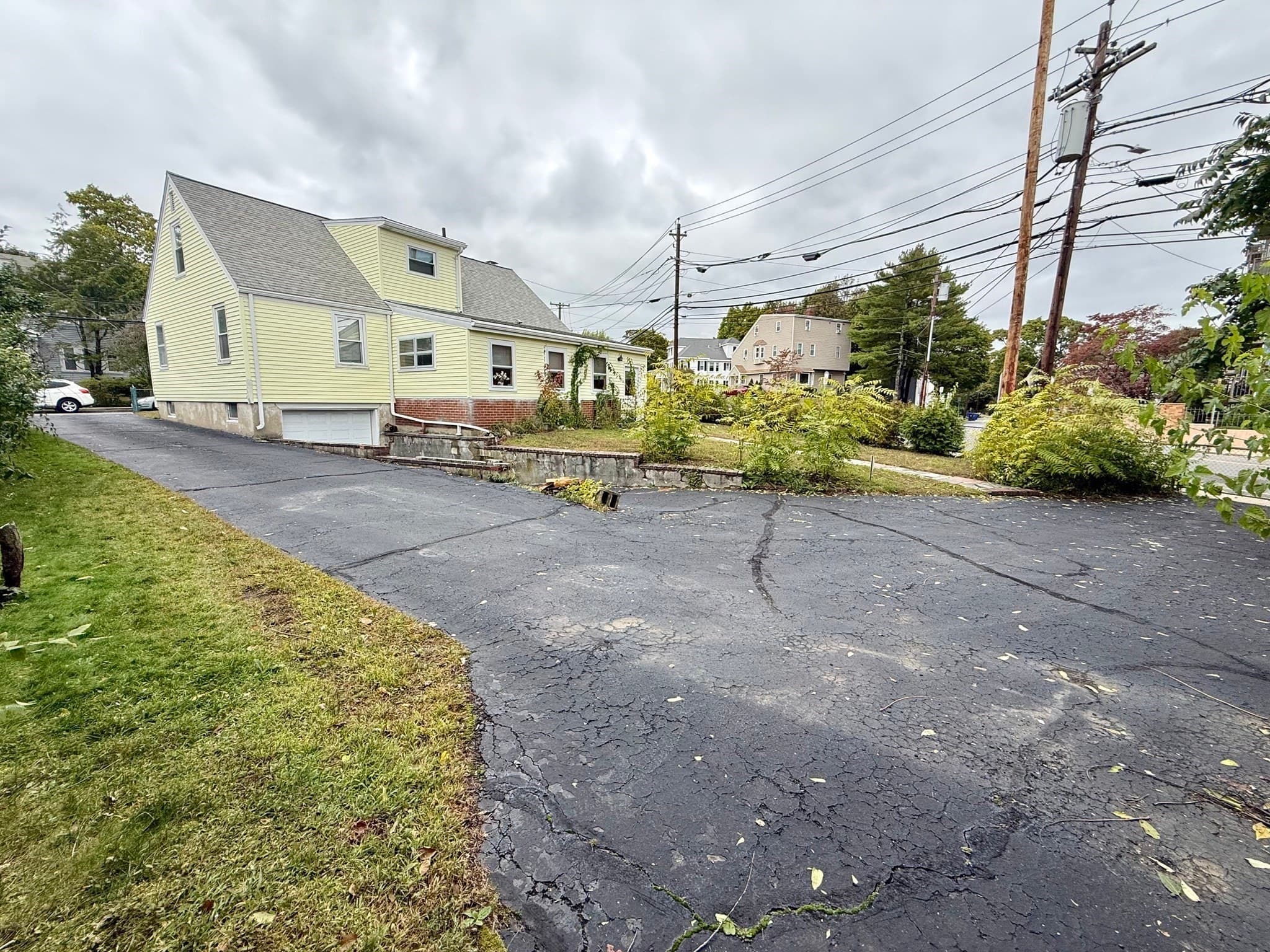 Single Family Residence at 19 Brookdale Rd, Arlington MA 02474, Arlington, photo 9 of 18
