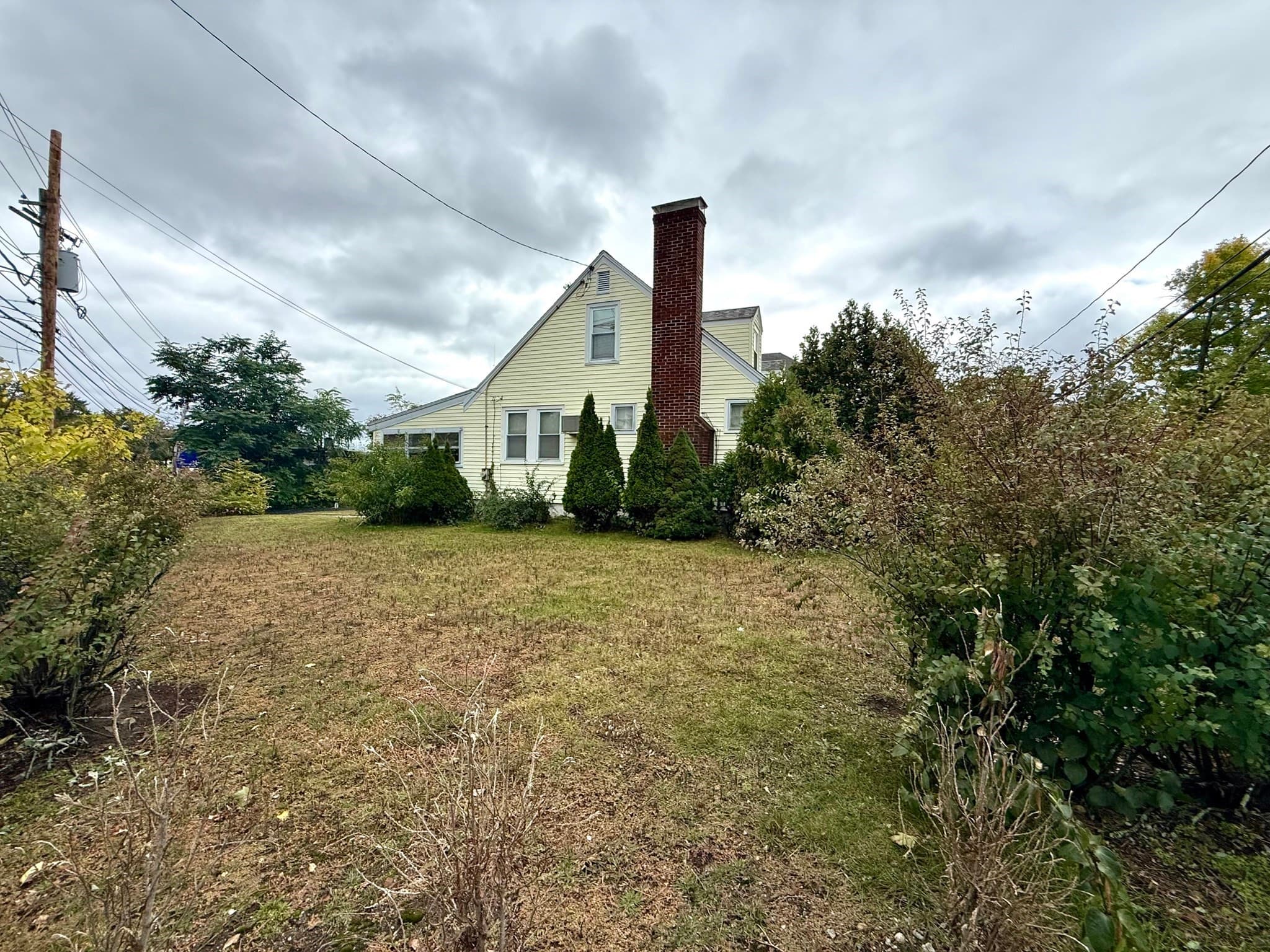 Single Family Residence at 19 Brookdale Rd, Arlington MA 02474, Arlington, photo 15 of 18