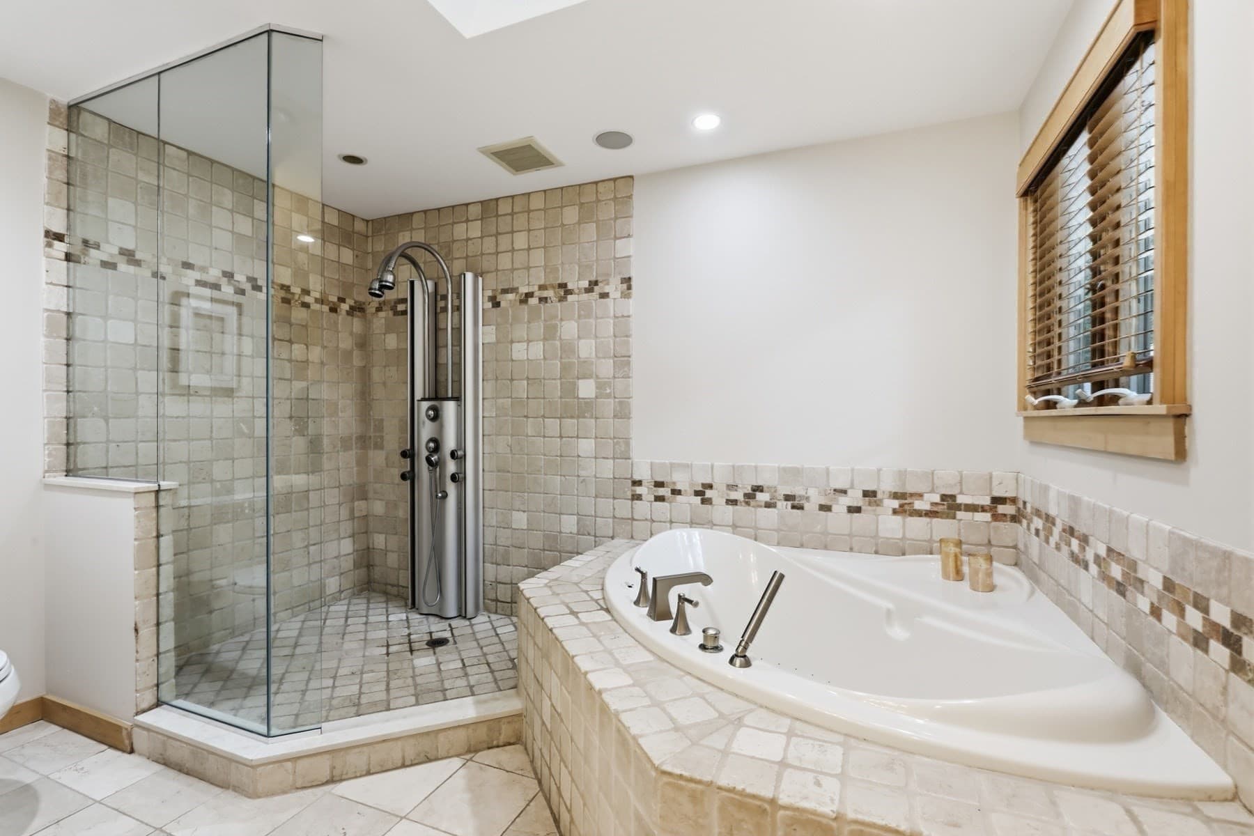 Single Family Residence at 89 Dunstable, Westford MA 01886, Westford, photo 17 of 39
