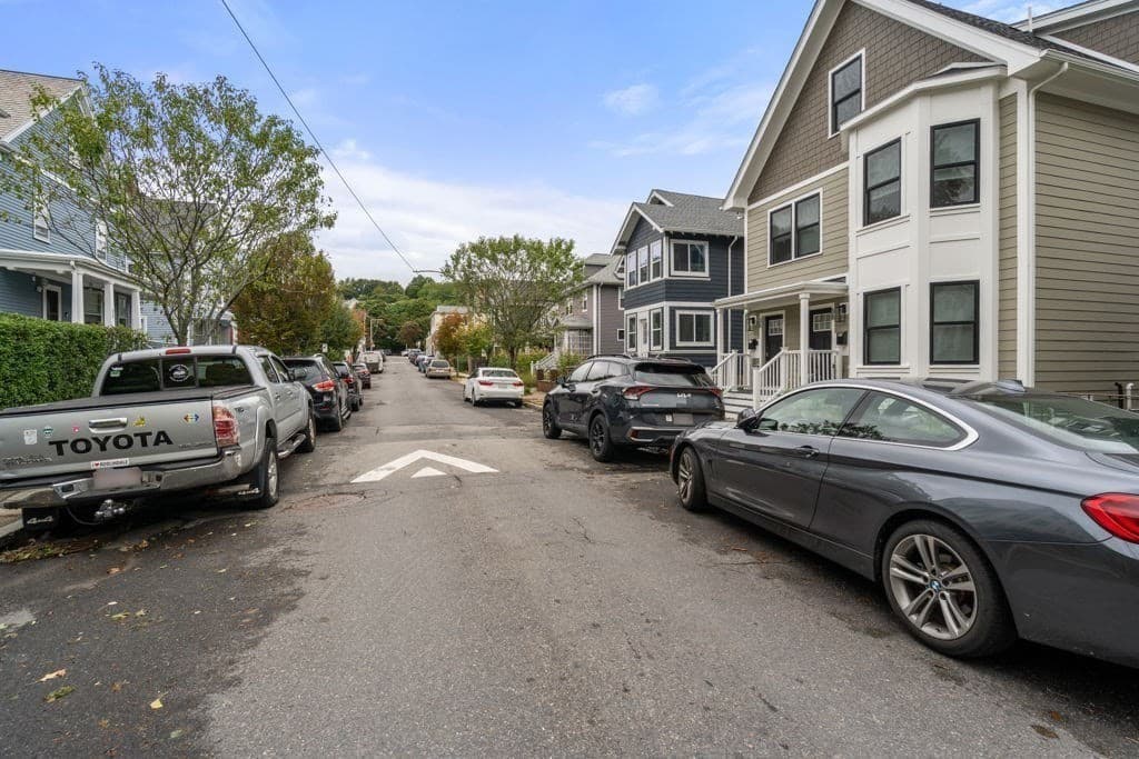 Condominium at 40 Murray Hill Rd. # 3, Boston MA 02131, Boston, photo 11 of 12