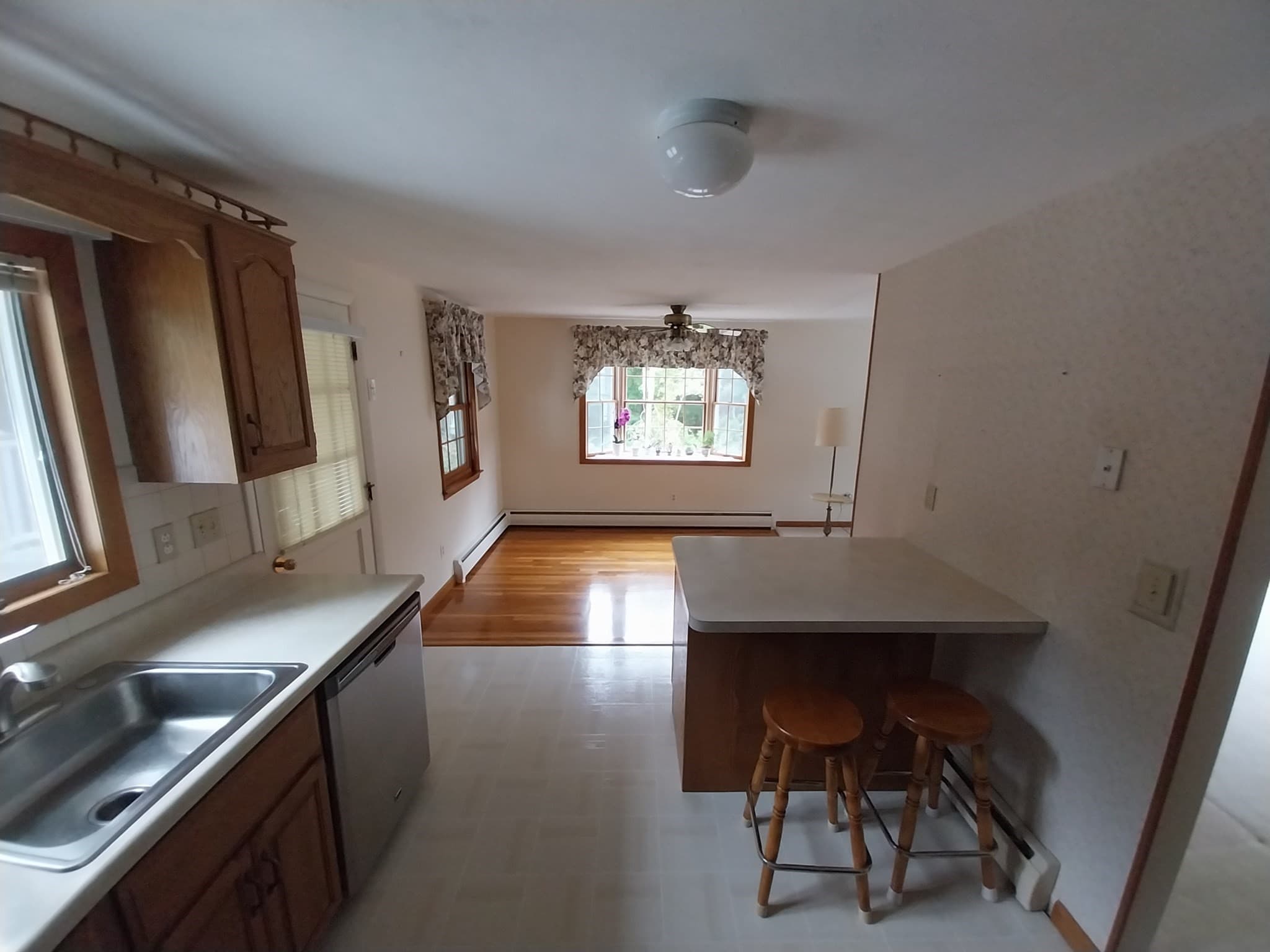 Single Family Residence at 720 North Street, Bridgewater MA 02324, Bridgewater, photo 12 of 41