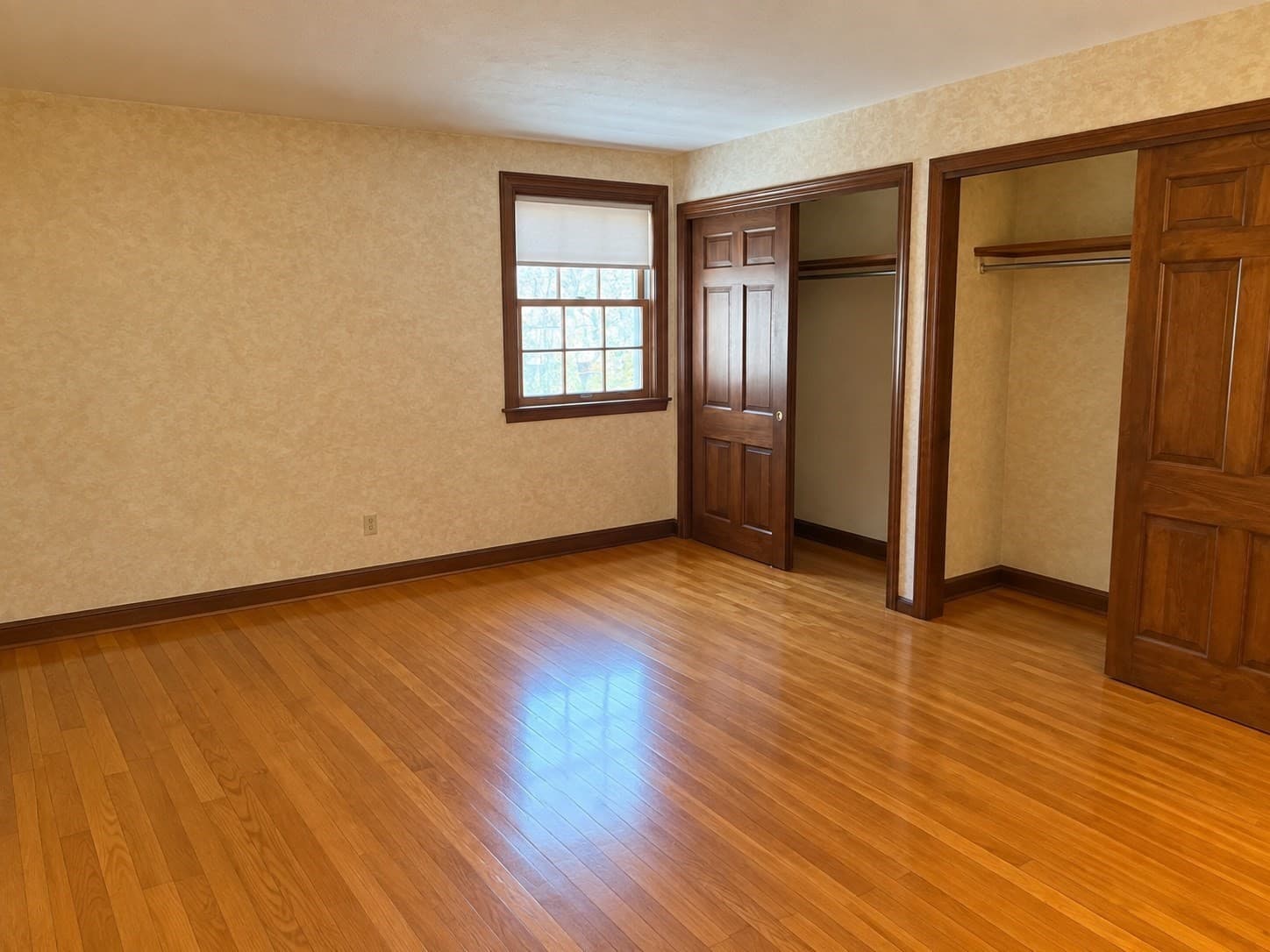 Single Family Residence at 1 Cutler Rd, Paxton MA 01612, photo 10 of 18