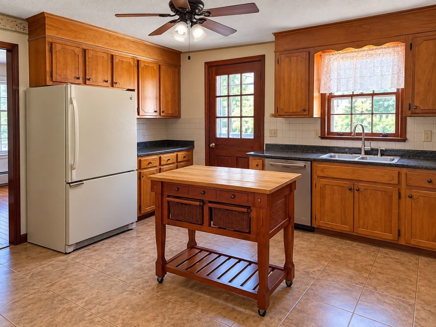 Single Family Residence at 1 Cutler Rd, Paxton MA 01612, photo 15 of 18