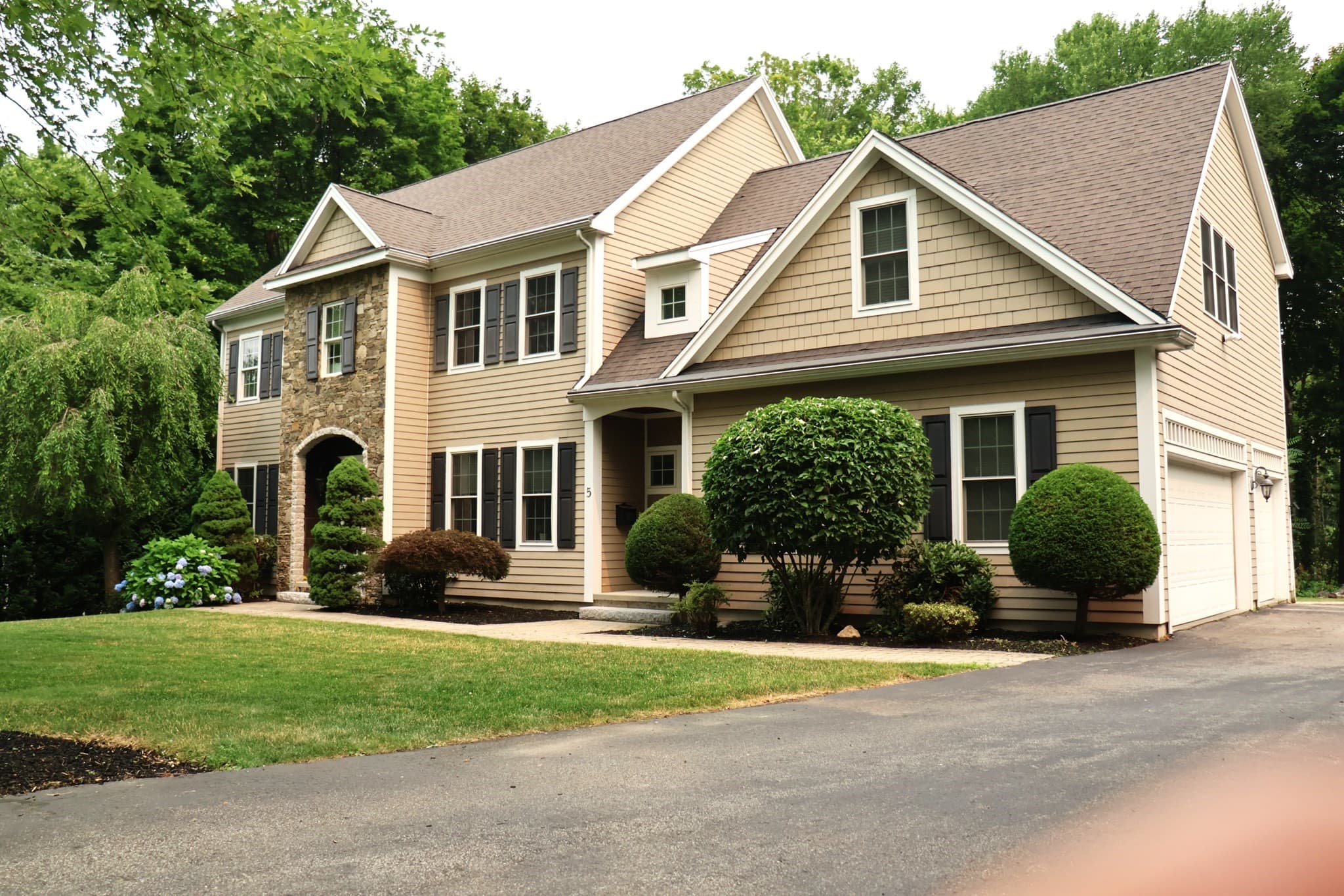 5 Merriam Avenue, Shrewsbury MA 01545