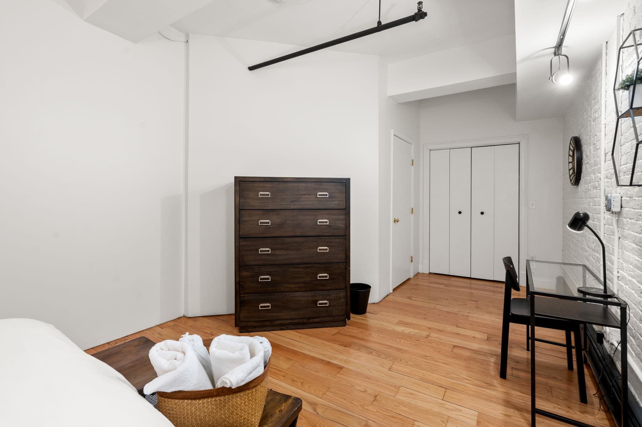 Condominium at 19 Stanhope # 1C, Boston MA 02116, Boston, photo 16 of 25