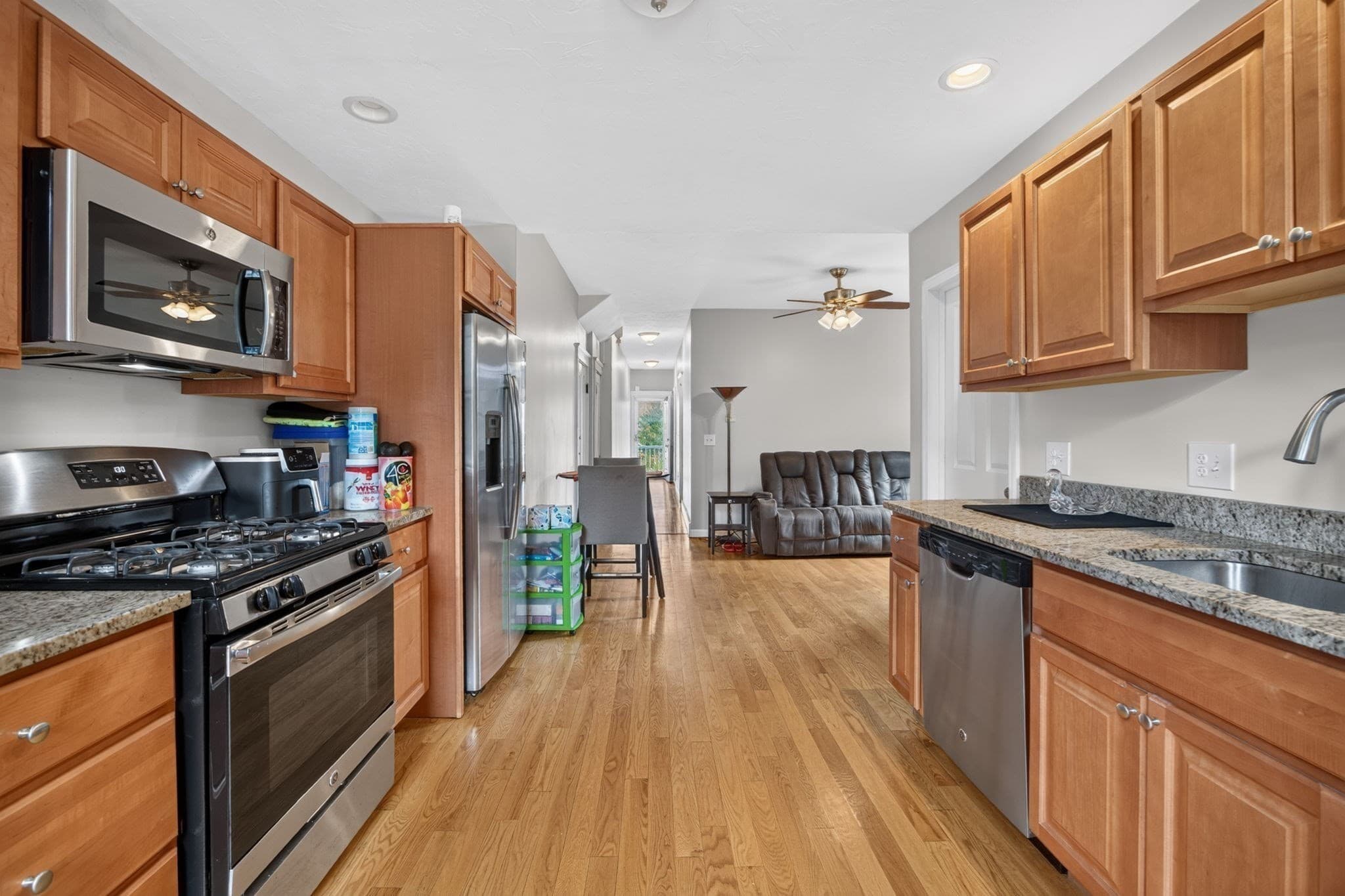 Condominium at 20-A Chadwick St # 20A, Haverhill MA 01835, Haverhill, photo 15 of 34