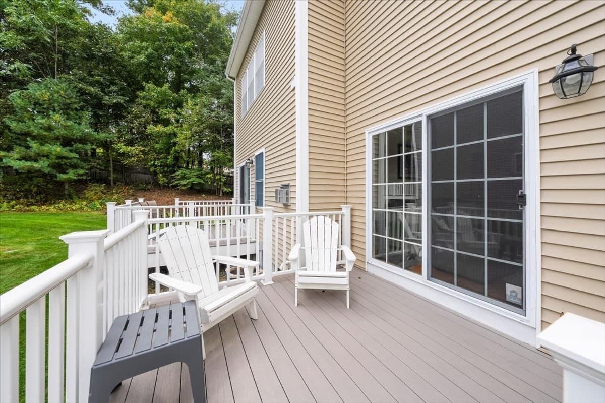 Condominium at 3 Snow Bell # 3, Worcester MA 01606, Worcester, photo 20 of 22