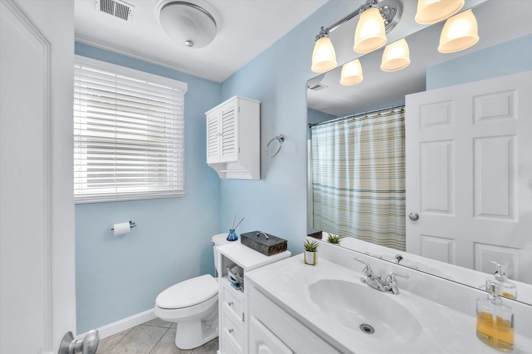 Single Family Residence at 87 Seabrook Dr, Falmouth MA 02536, photo 22 of 35