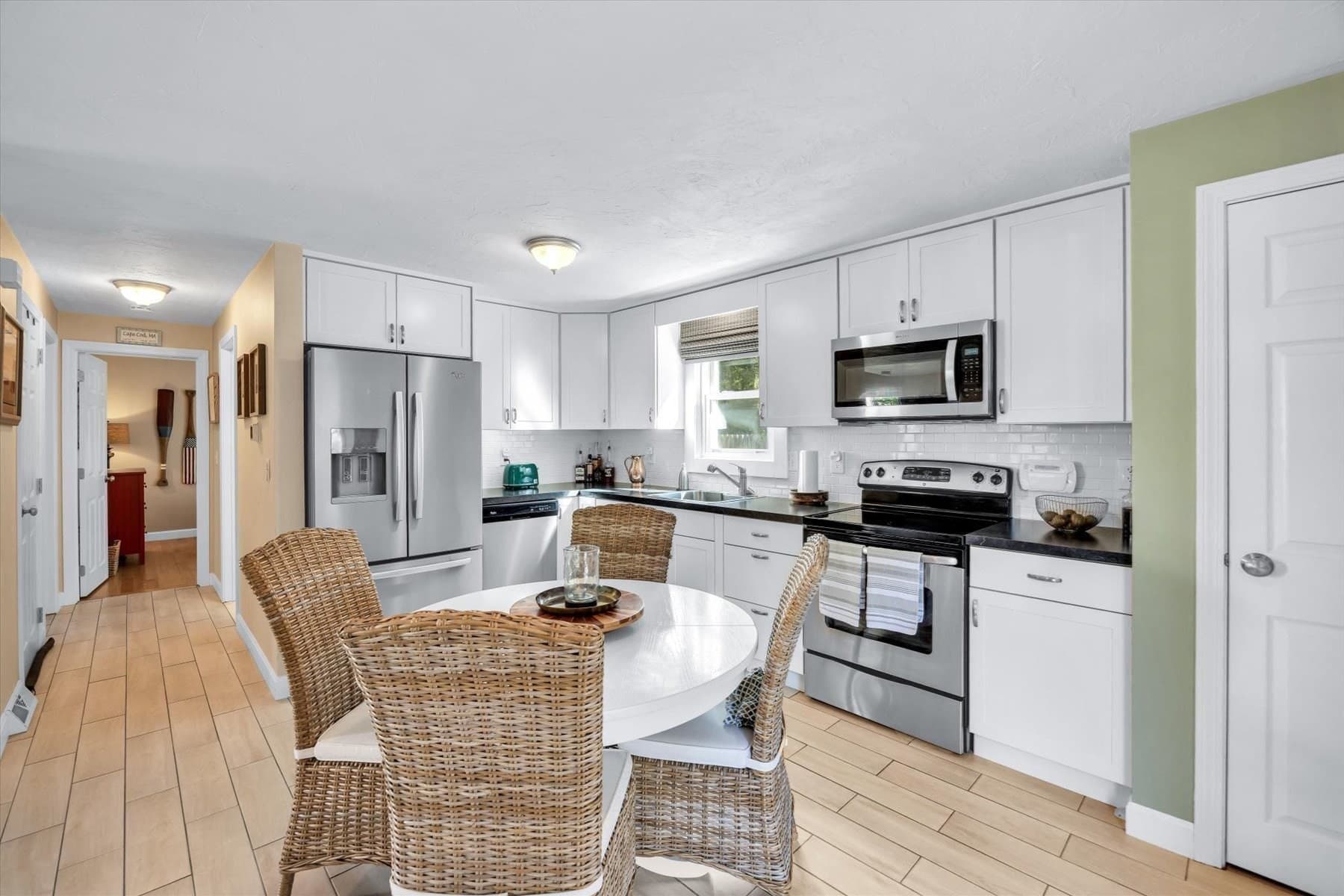Single Family Residence at 87 Seabrook Dr, Falmouth MA 02536, photo 7 of 35