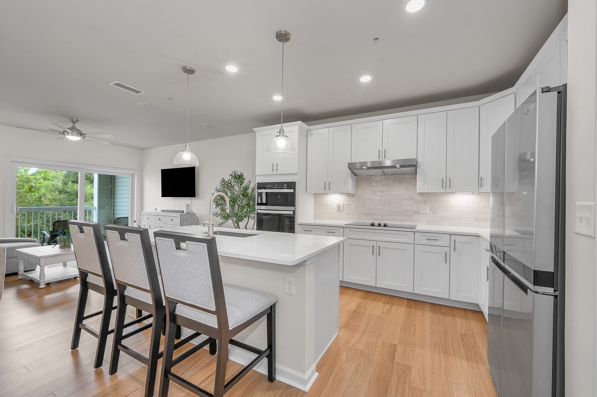 Condominium at 320 Martins Landing # 209, North Reading MA 01864, North Reading, photo 10 of 42