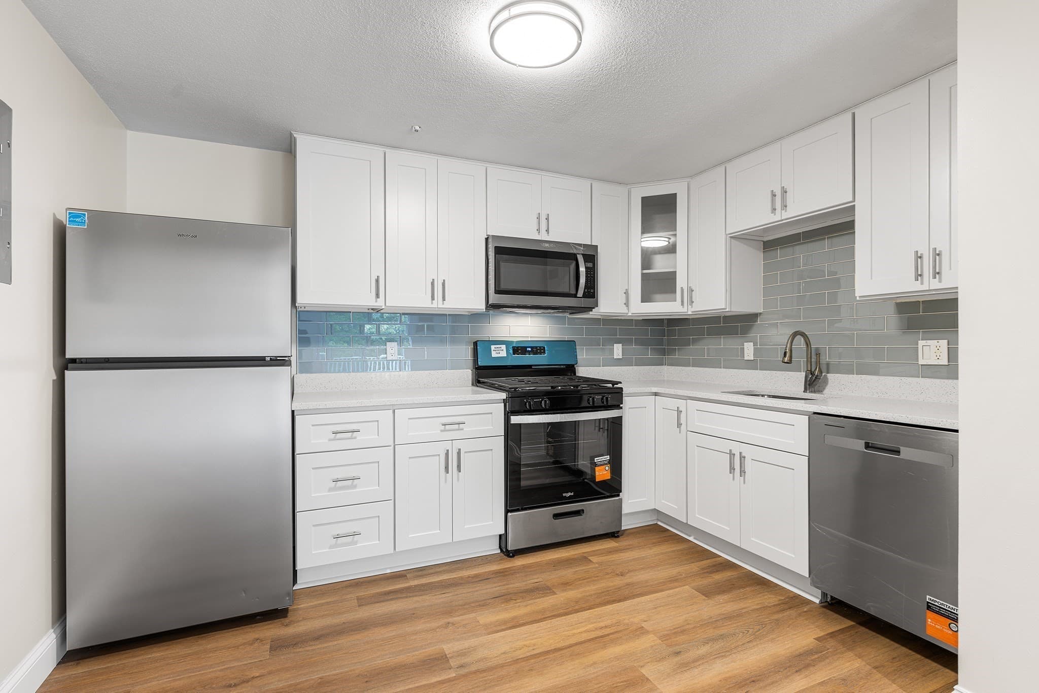 Condominium at 16 Kenmar Dr # 138, Billerica MA 01821, Billerica, photo 7 of 25