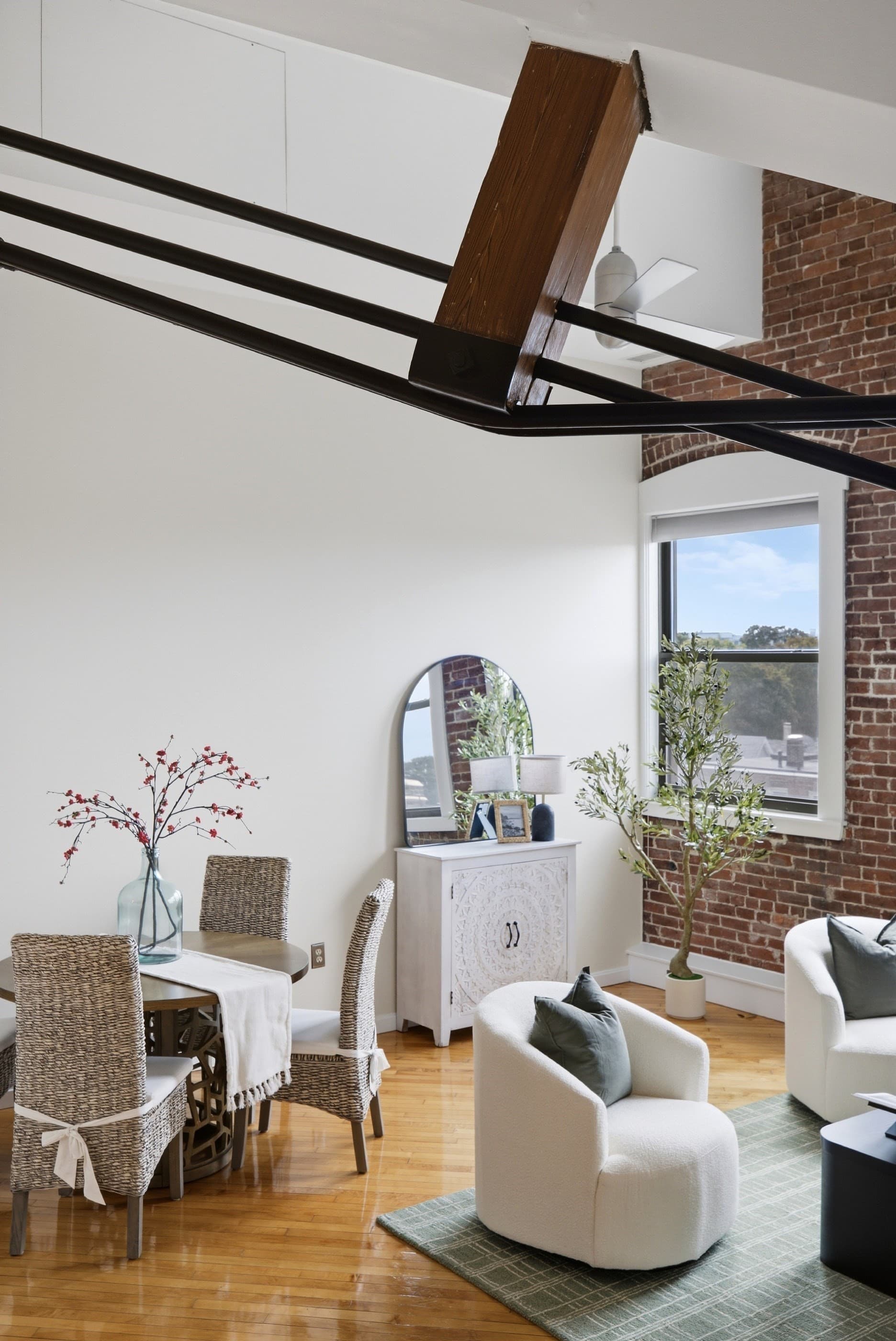 Condominium at 94 Newbury Ave # 402, Quincy MA 02171, Quincy, photo 29 of 41