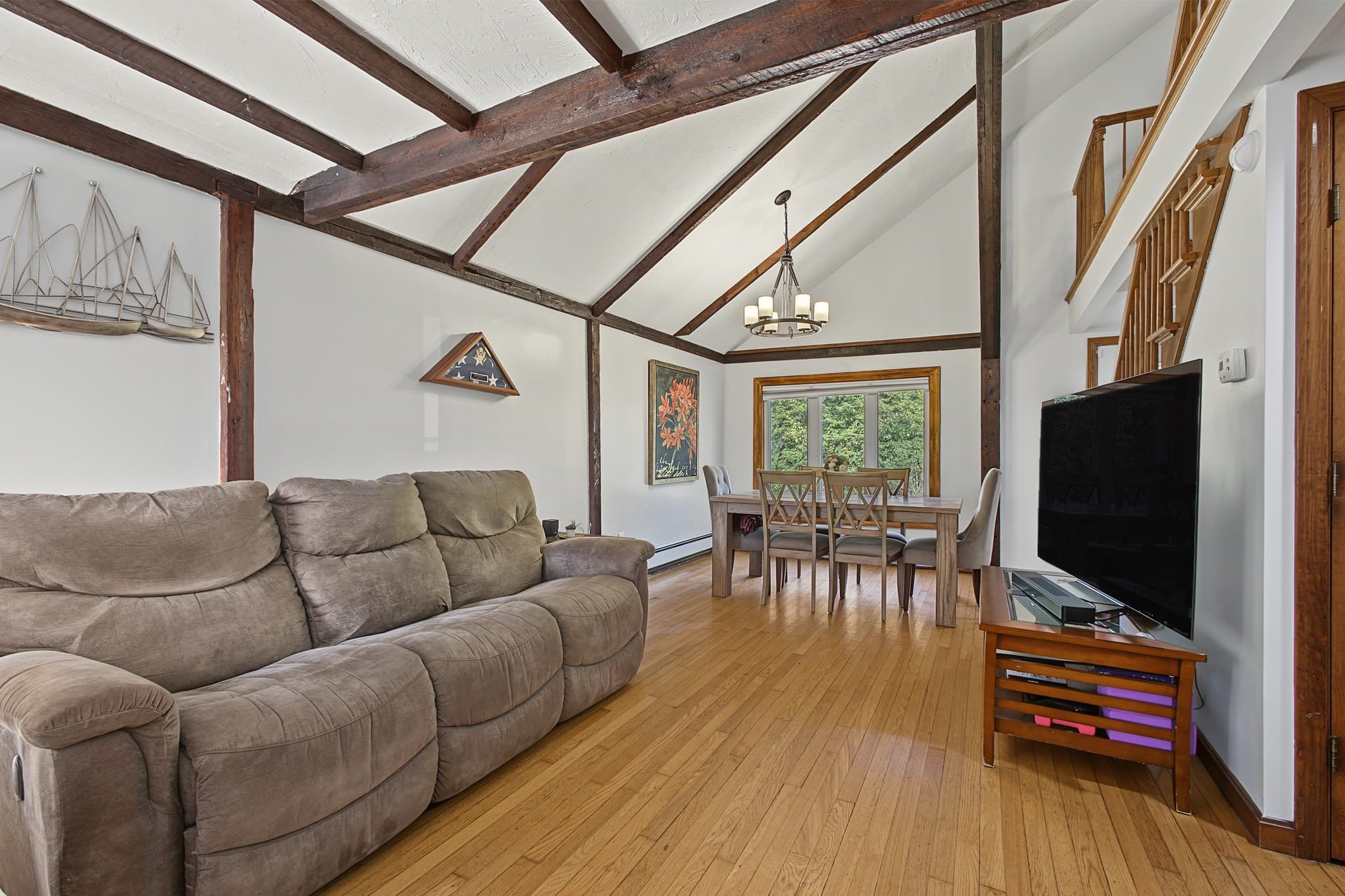 Single Family Residence at 306 Thompson Rd, Webster MA 01570, Webster, photo 12 of 36