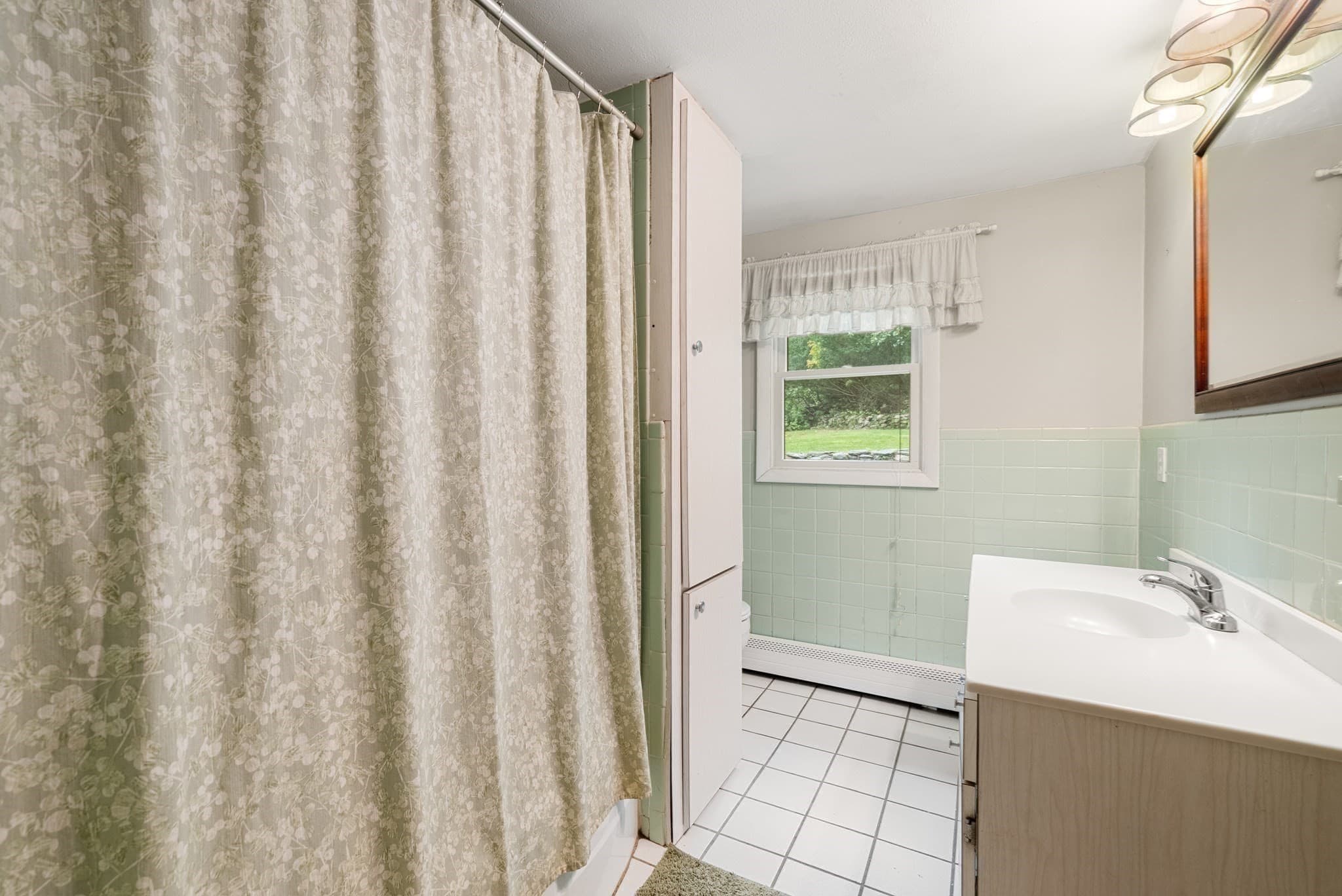 Single Family Residence at 208 Mount Vernon Rd E, Weymouth MA 02189, Weymouth, photo 16 of 21