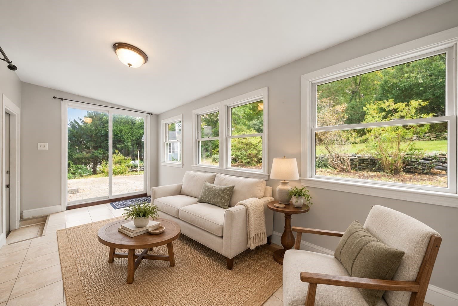 Single Family Residence at 208 Mount Vernon Rd E, Weymouth MA 02189, Weymouth, photo 11 of 21