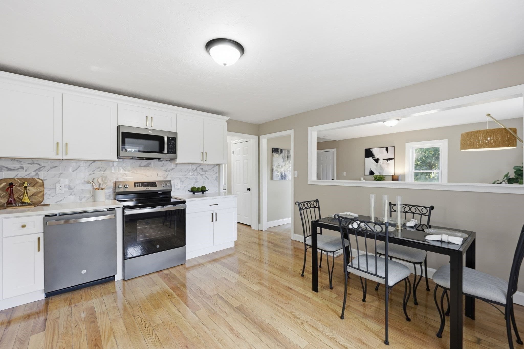 Single Family Residence at 19 Cherry Street, Agawam MA 01030, Agawam, photo 4 of 35