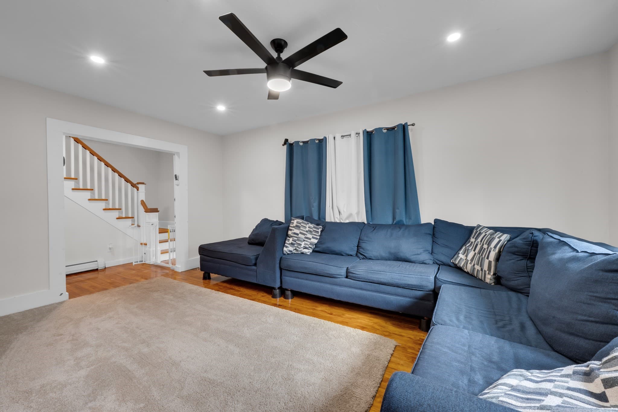 Single Family Residence at 36 Upland Ave, Webster MA 01570, Webster, photo 4 of 33