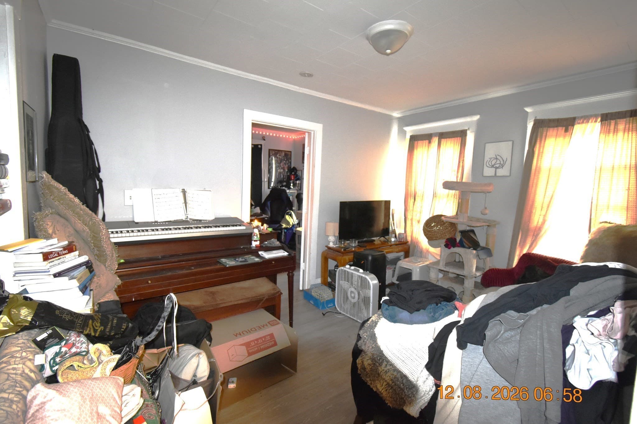 4 Family at 64 Marlborough St, Springfield MA 01109, Springfield, photo 23 of 27