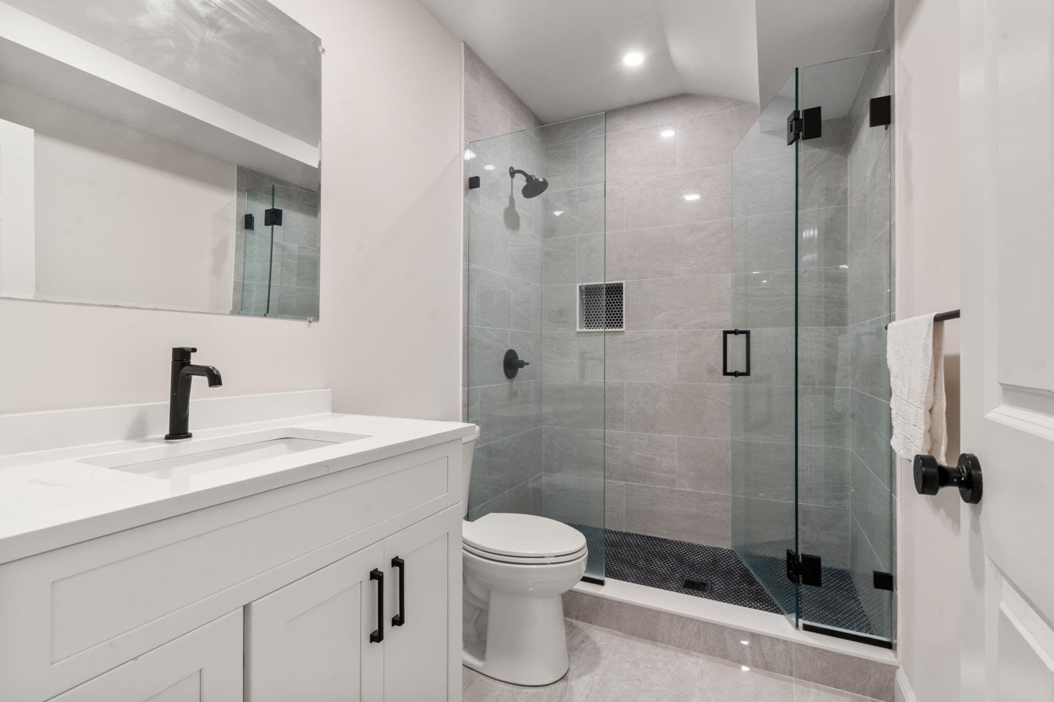 Condominium at 34 Perthshire Road # 34, Boston MA 02135, Boston, photo 16 of 22