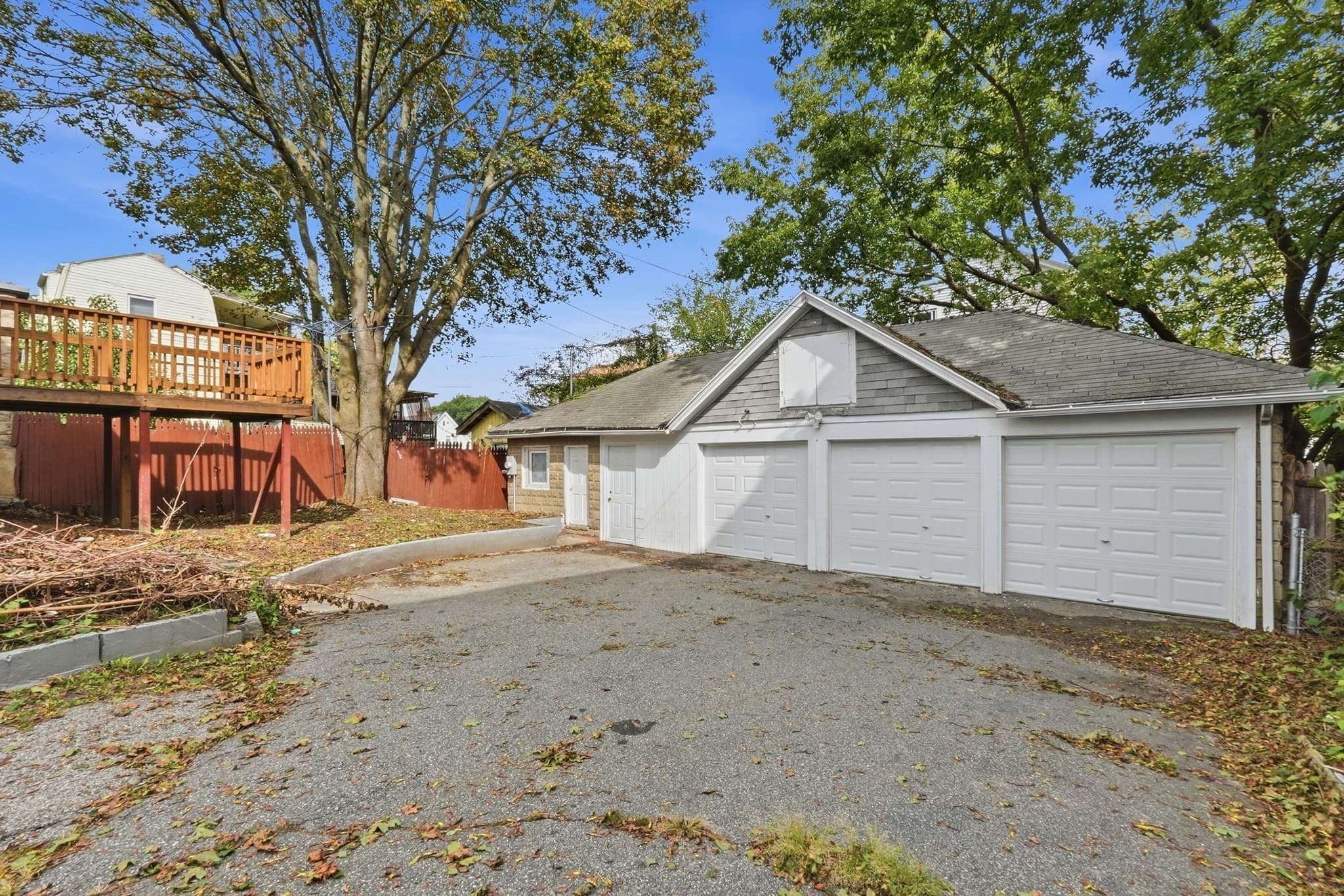Single Family Residence at 165 Fairmont Ave, Worcester MA 01604, Worcester, photo 27 of 32