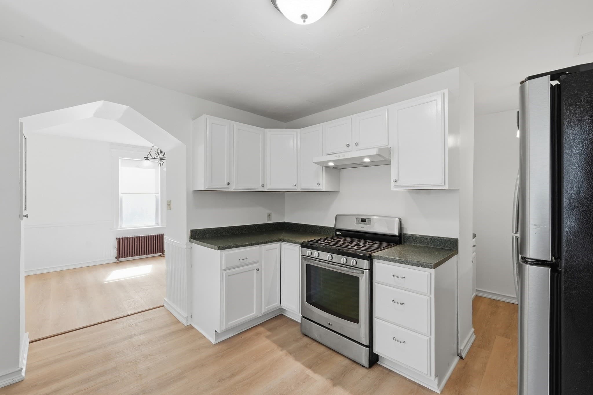 Single Family Residence at 165 Fairmont Ave, Worcester MA 01604, Worcester, photo 12 of 32