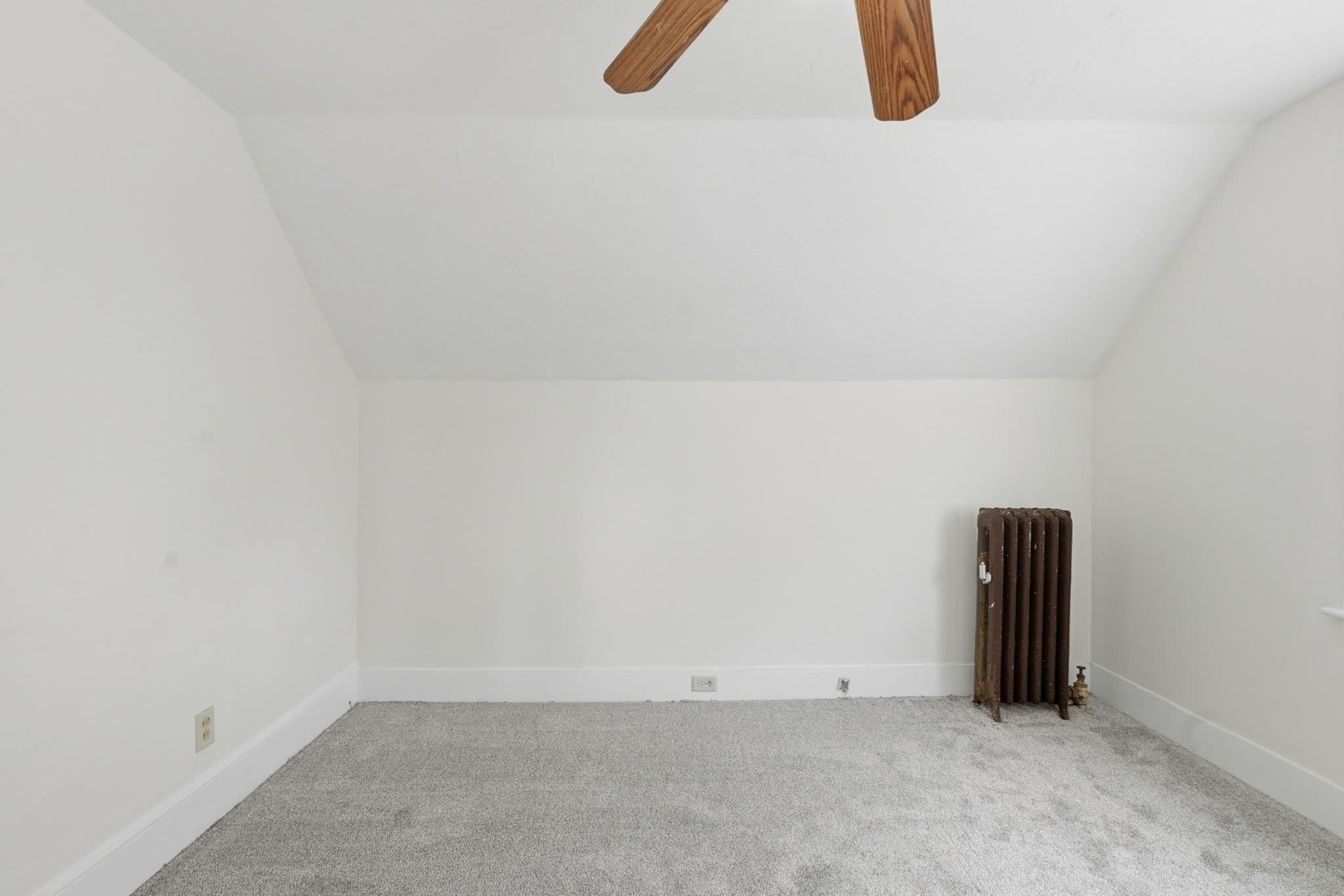 Single Family Residence at 165 Fairmont Ave, Worcester MA 01604, Worcester, photo 18 of 32