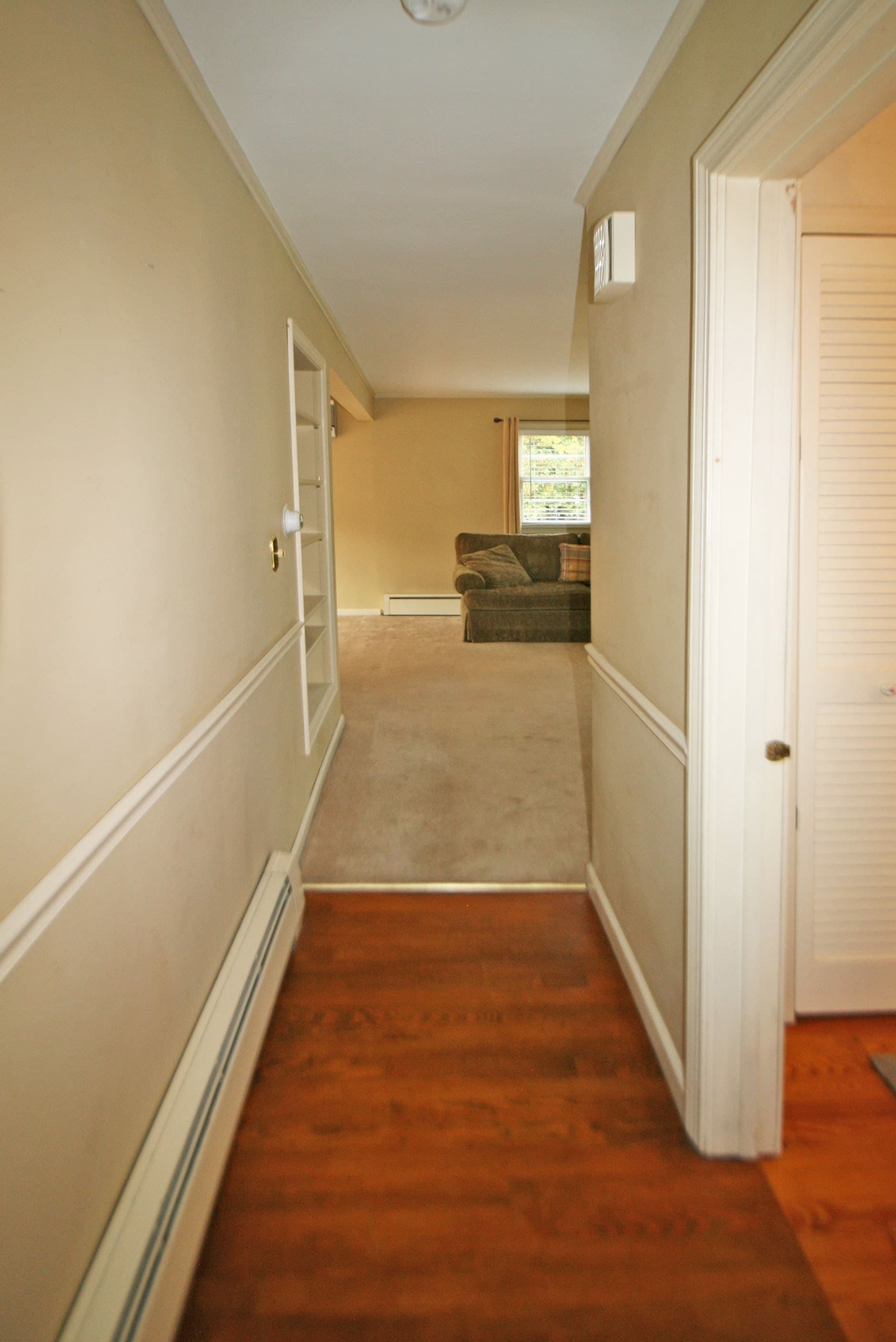 Single Family Residence at 28 South Street, Easthampton MA 01027, Easthampton, photo 11 of 23
