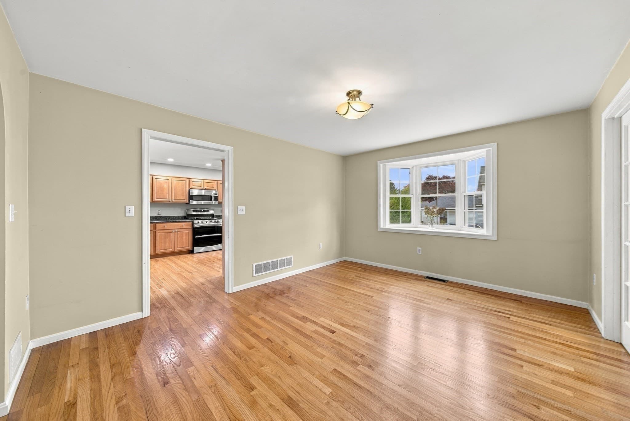 Single Family Residence at 80 Grove St, Hopkinton MA 01748, Hopkinton, photo 17 of 42