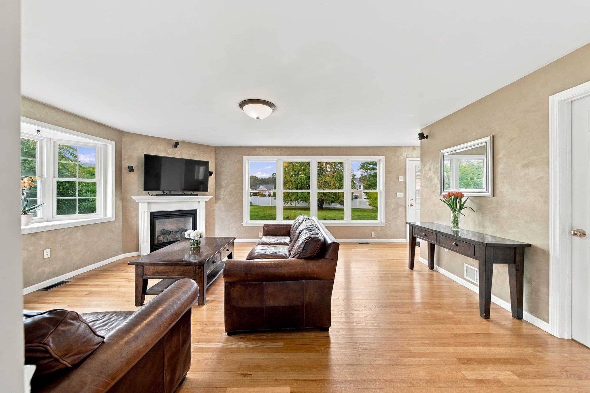 Single Family Residence at 80 Grove St, Hopkinton MA 01748, Hopkinton, photo 7 of 42