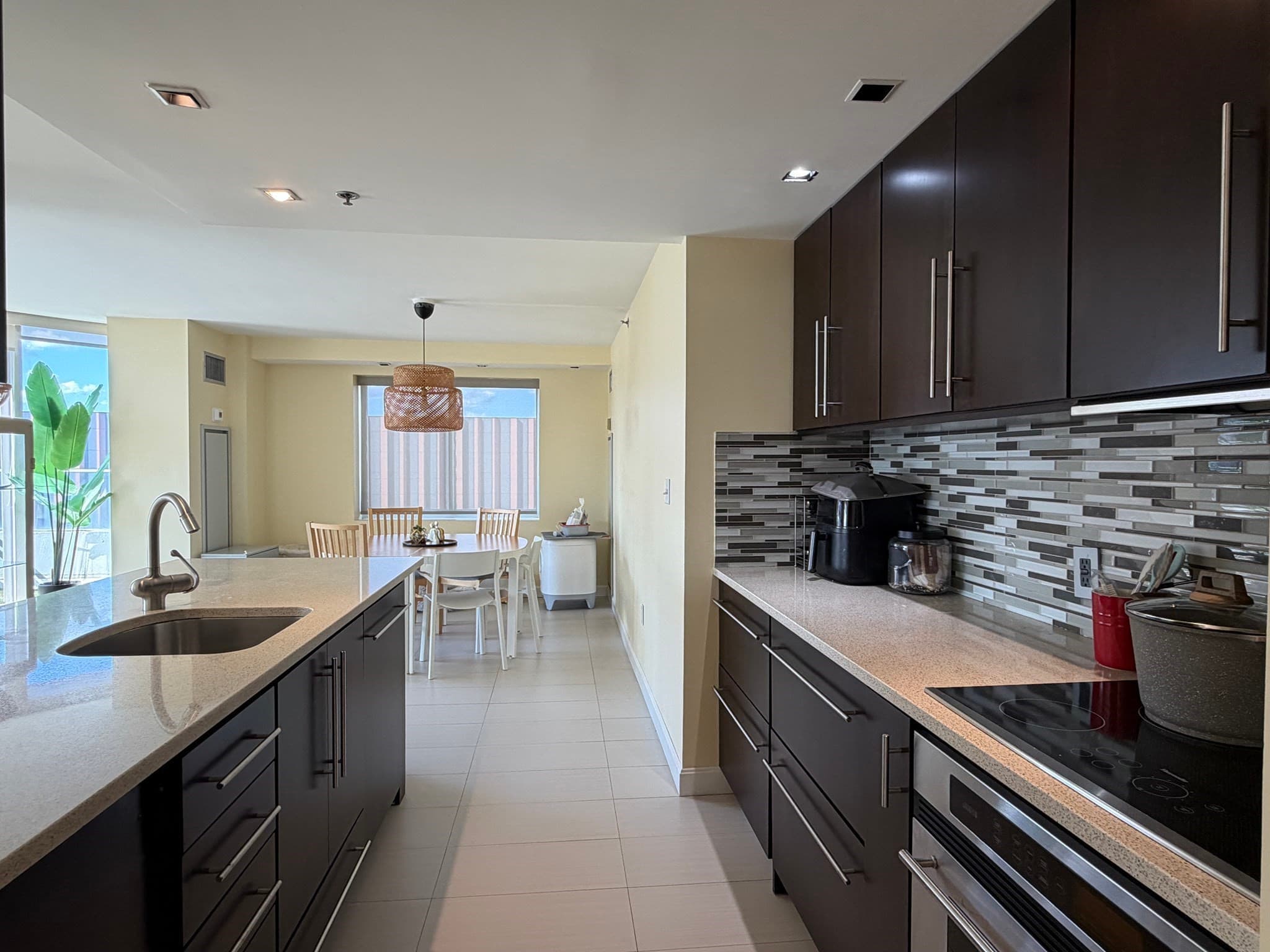 Condominium at 8-10 Museum Way # 2324, Cambridge MA 02141, Cambridge, photo 3 of 9