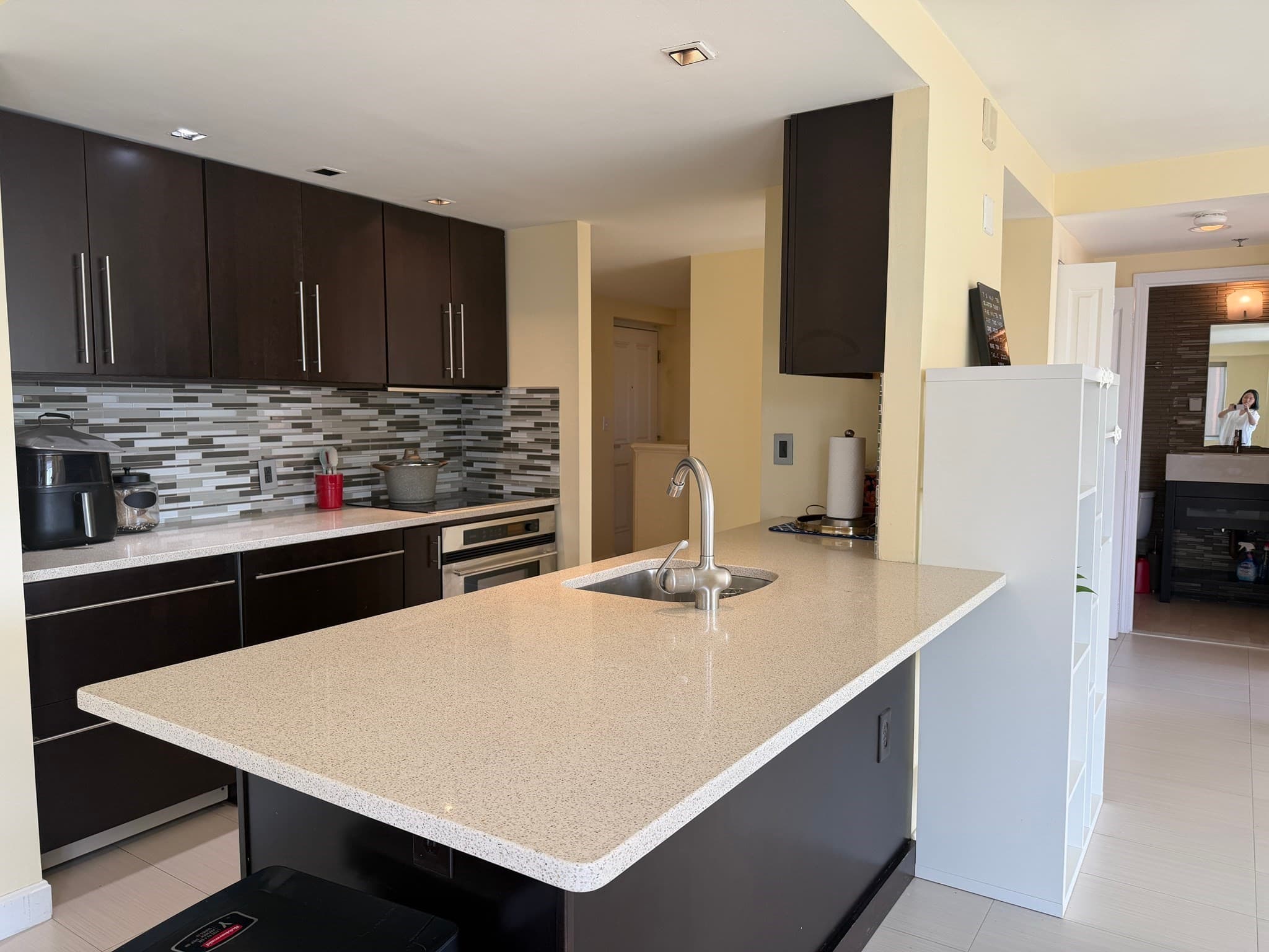 Condominium at 8-10 Museum Way # 2324, Cambridge MA 02141, Cambridge, photo 4 of 9