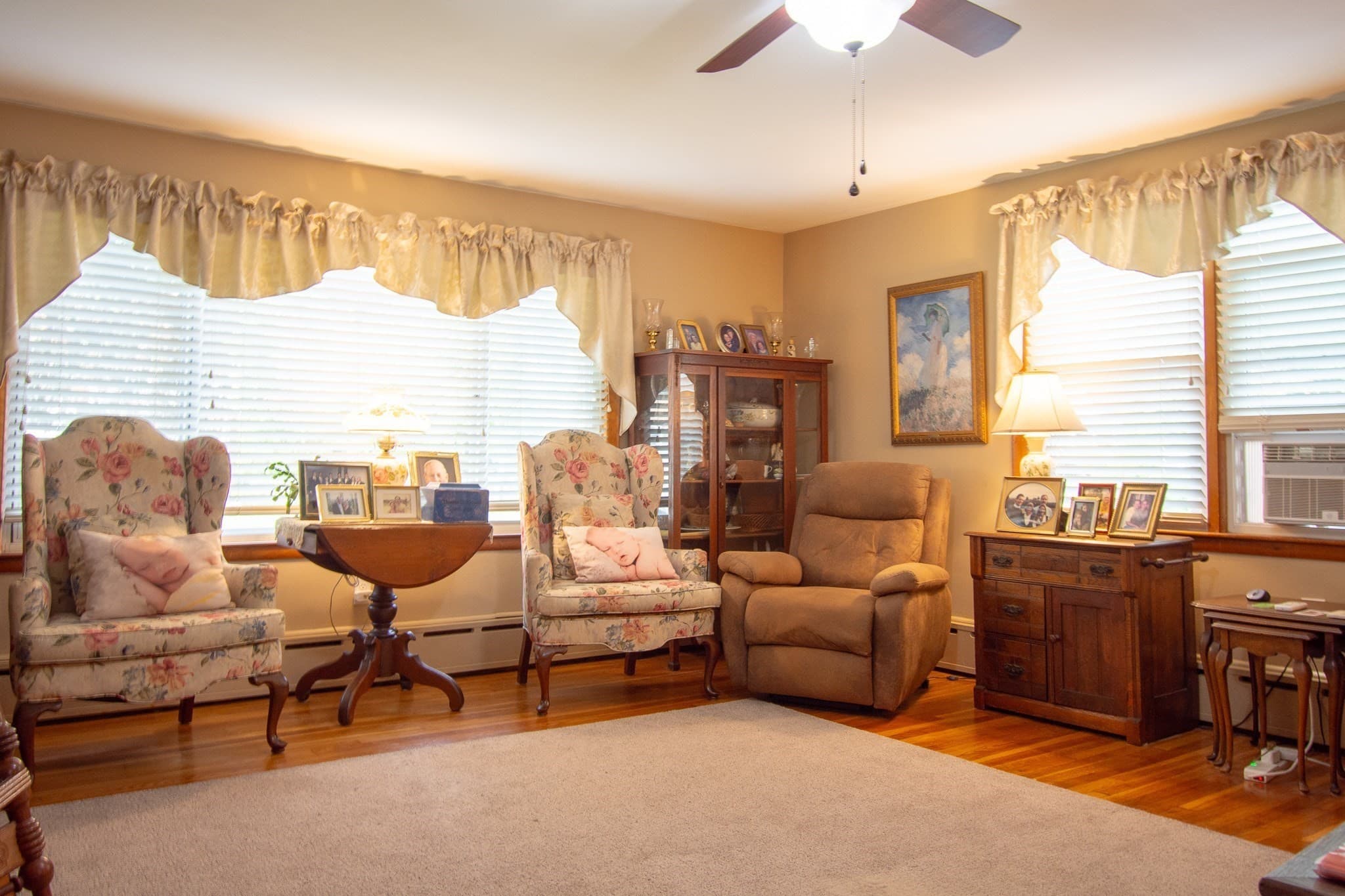 Single Family Residence at 69 Airport Rd, Dudley MA 01571, Dudley, photo 11 of 36