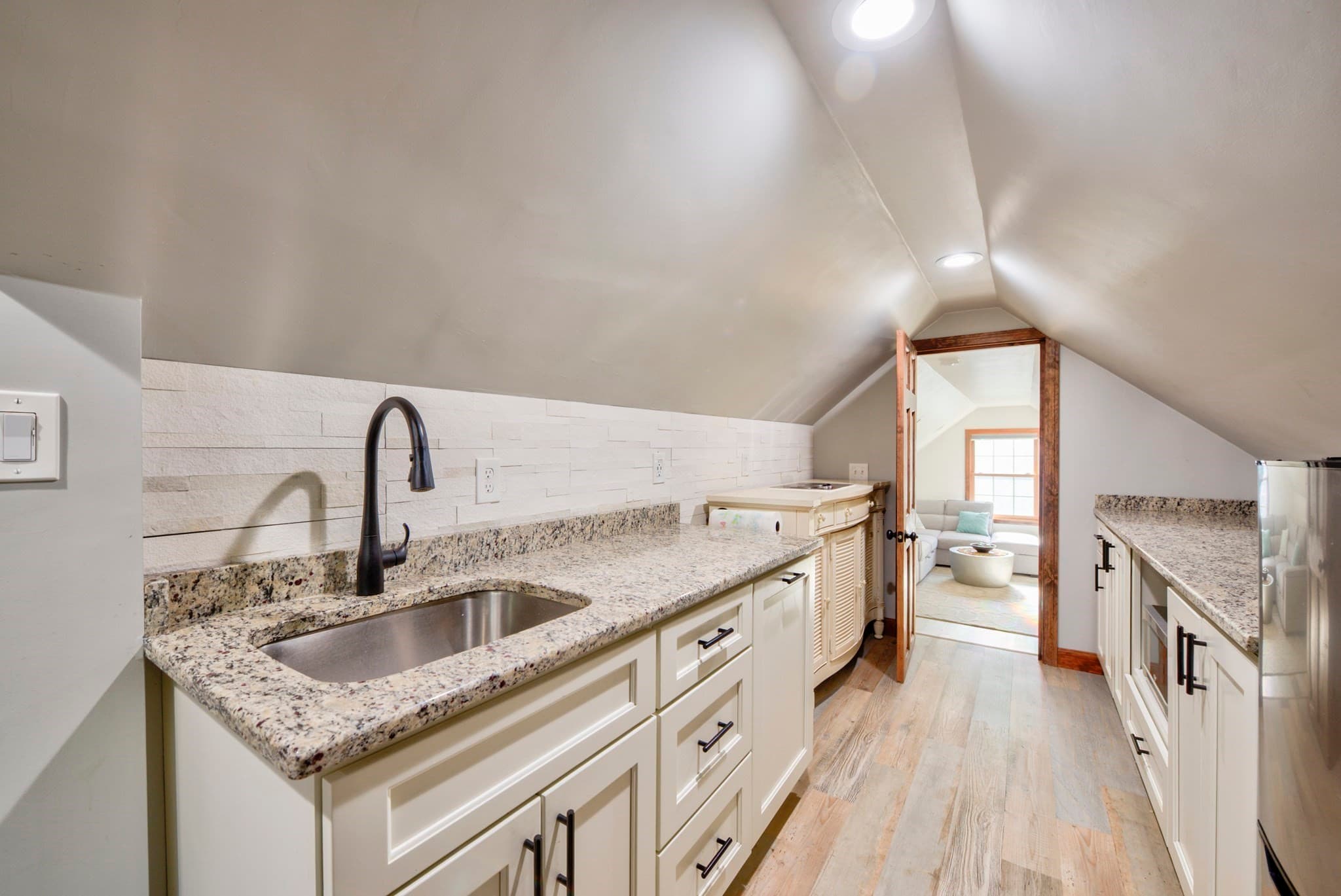 Single Family Residence at 55 Mellen St, Brockton MA 02301, Brockton, photo 23 of 42